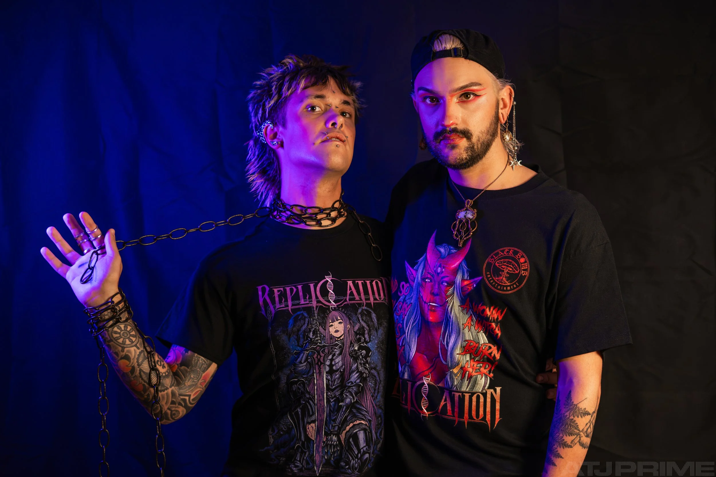 260731_ATJprime_BlackBombMerch_0366-pWM.jpg
