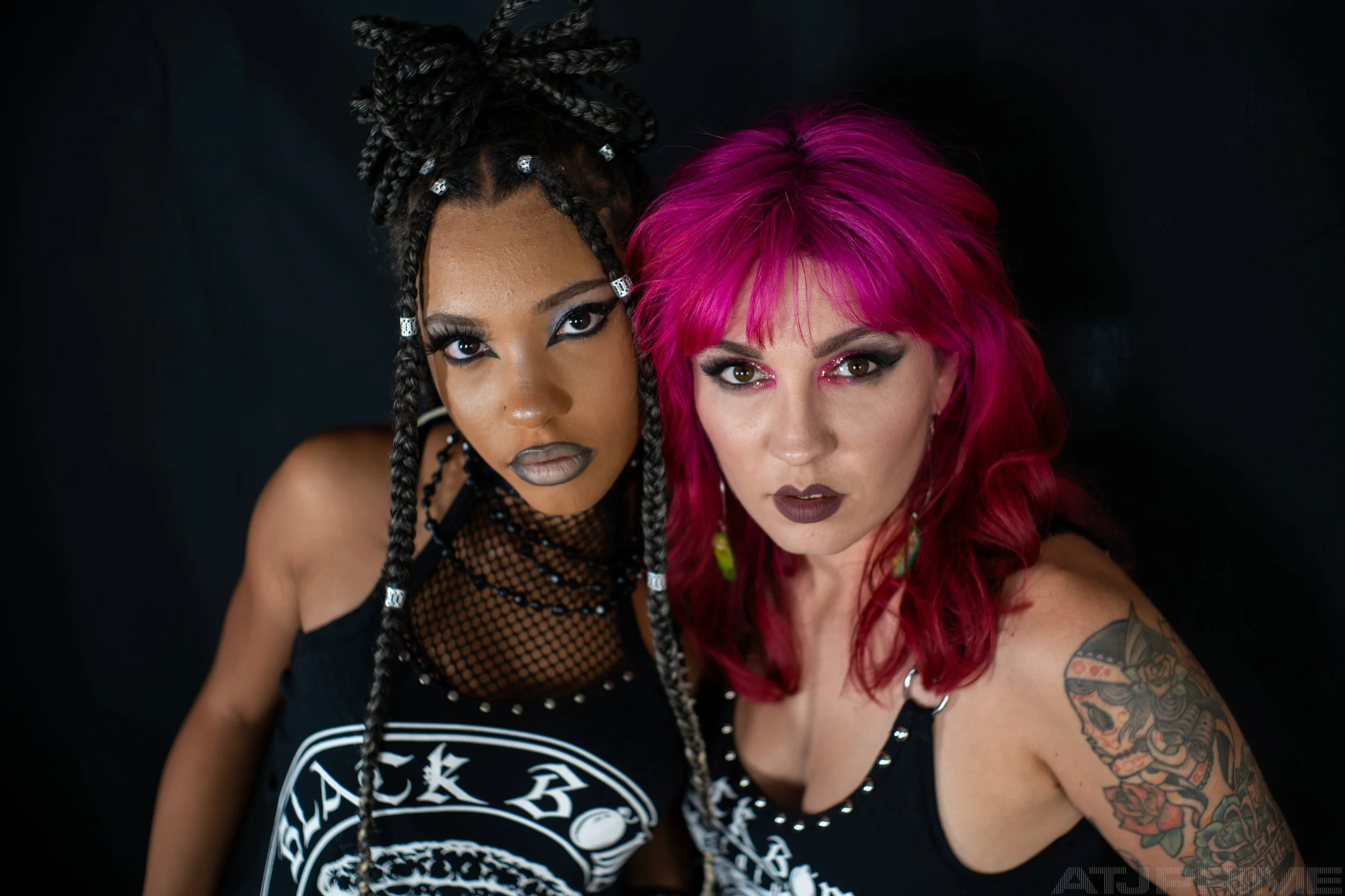 260731_ATJprime_BlackBombMerch_1214-pWM.jpg