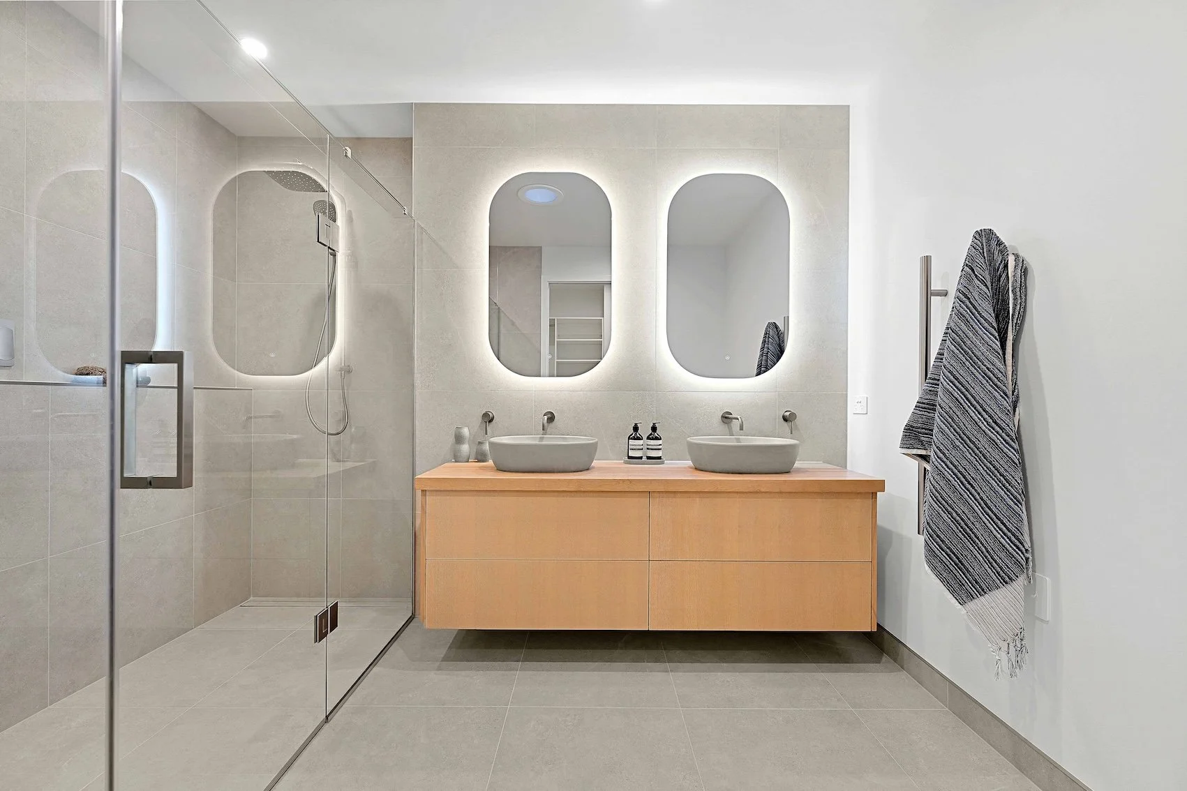 9 Forysth -19 RS.jpg