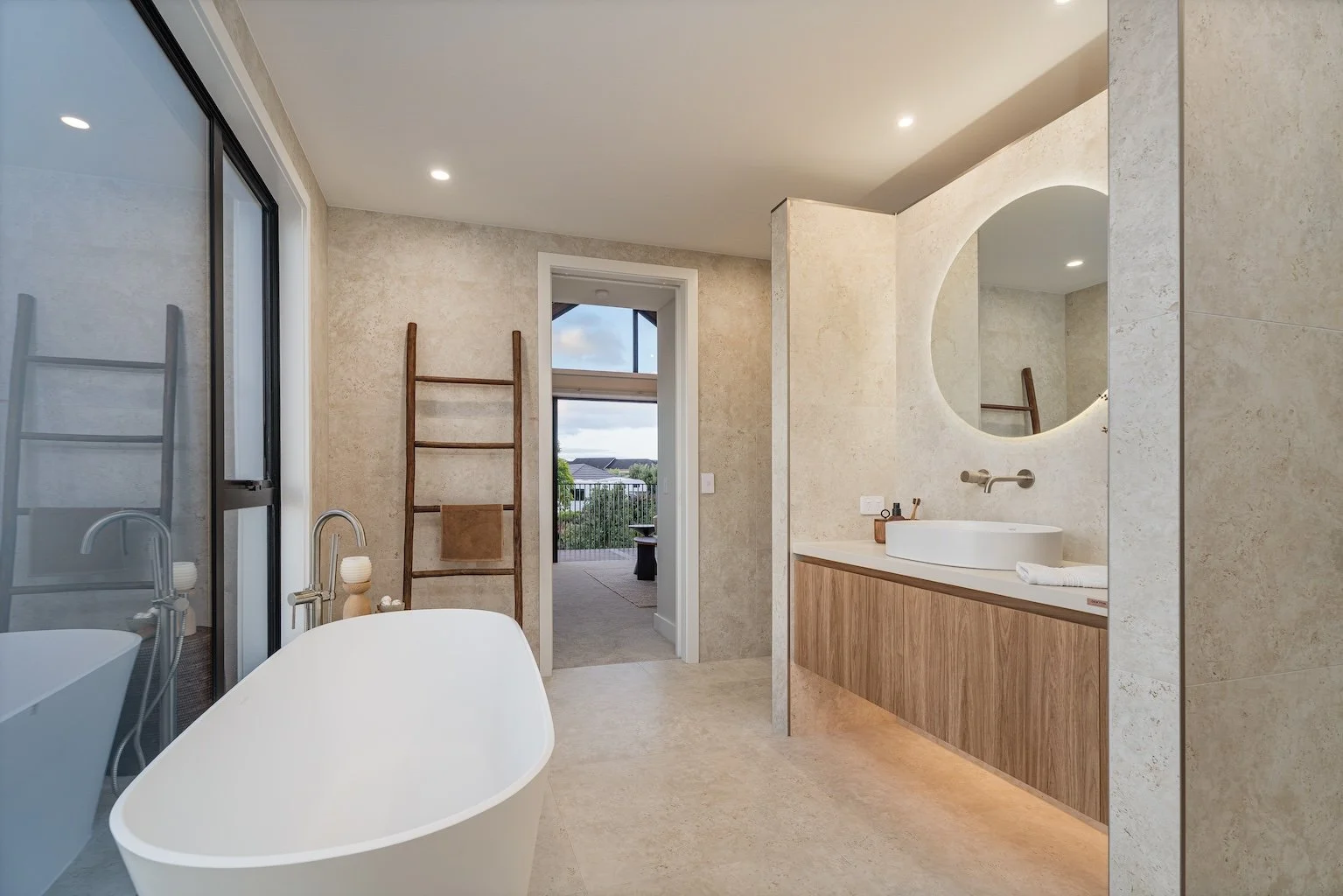 LMC2304_Liu_Showhome_235 RS.jpg