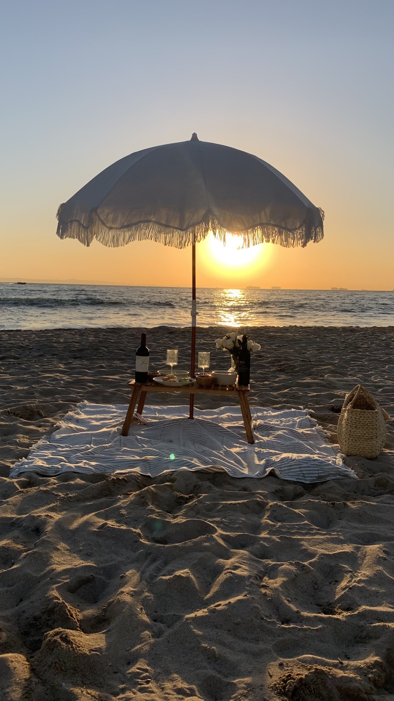 Best Beach Umbrella Setup — Topknots and Pearls