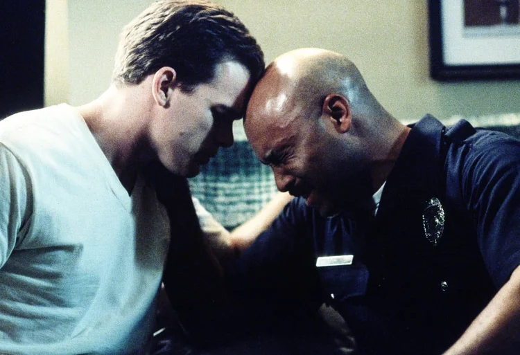 The 5 Trauma Responses: Fight, Flight, Freeze, Fawn, & Flop — Kirsten Noack