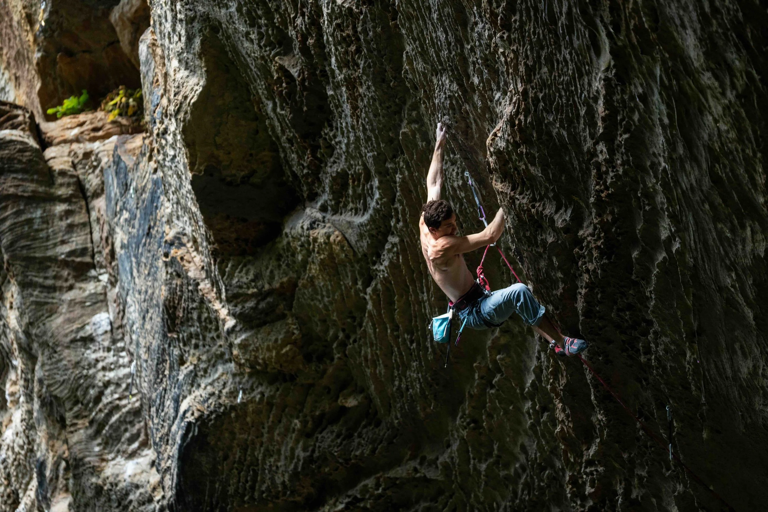 Jesse Grupper_Sweet Tooth 5.14c_ Hunter Smith-08.jpeg