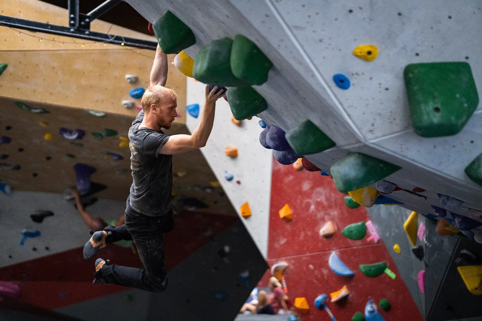Indoor Climbing-06.jpg