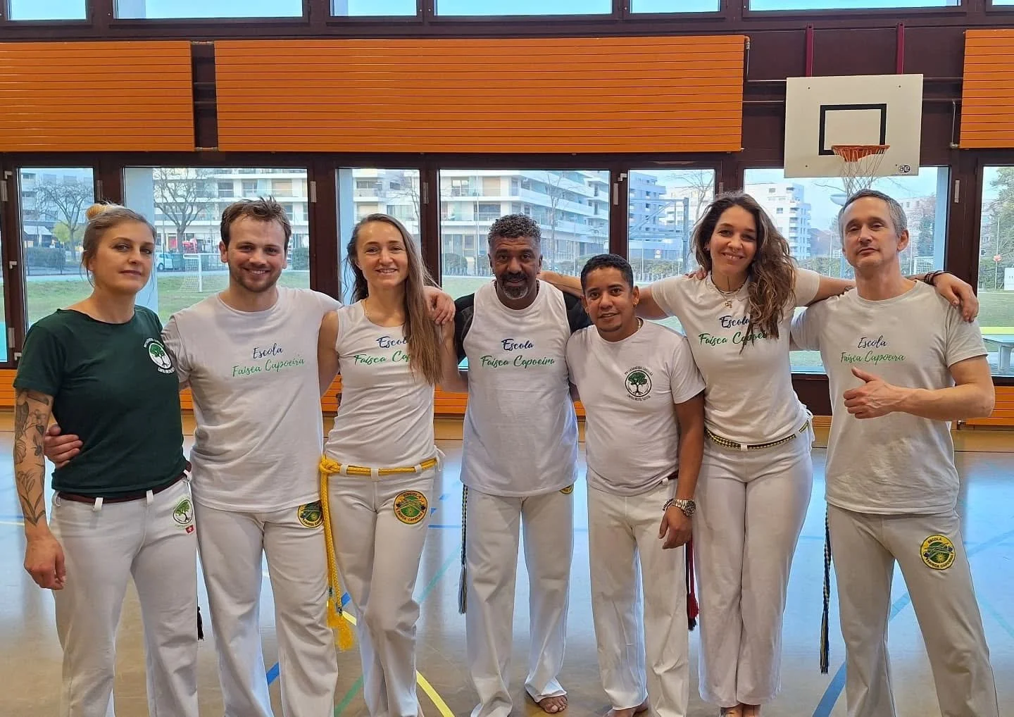 🇧🇷 Queremos agrade&ccedil;er de cora&ccedil;ao CM Catita @capoeira_nyon_cm_katita e todo o grupo Massaranduba Capoeira pelo lindo evento! Vamos nos ver em junho🌳

🇨🇭 Mir m&ouml;chtet CM Catita und d&auml; ganz&auml; Gruppe vo Massaranduba Capoei