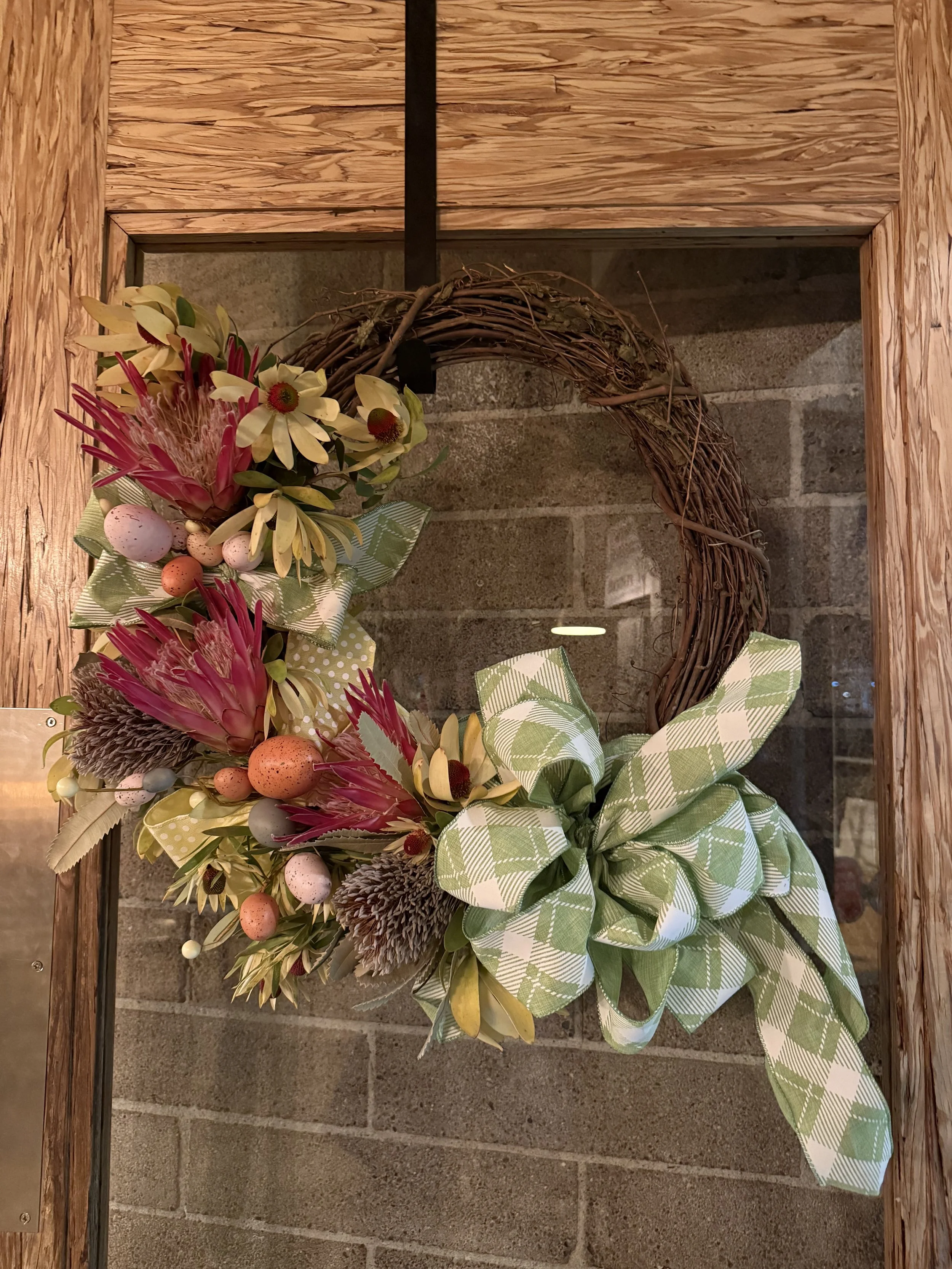 Grapevine Protea Wreath Class