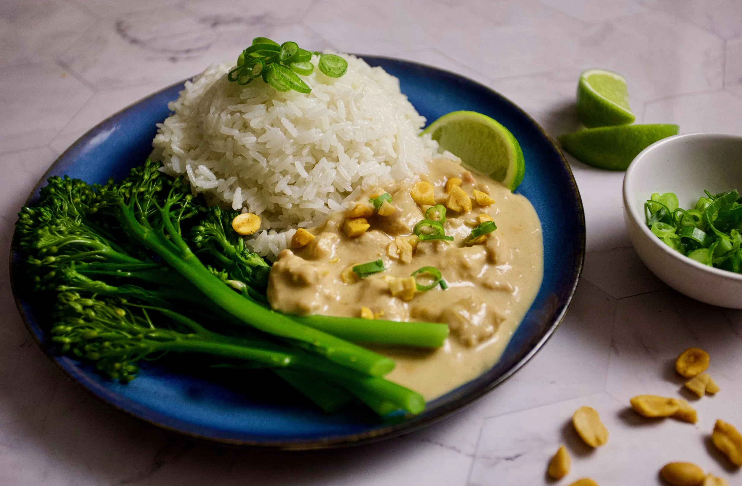 Instant Pot Peanut Chicken Sauce
