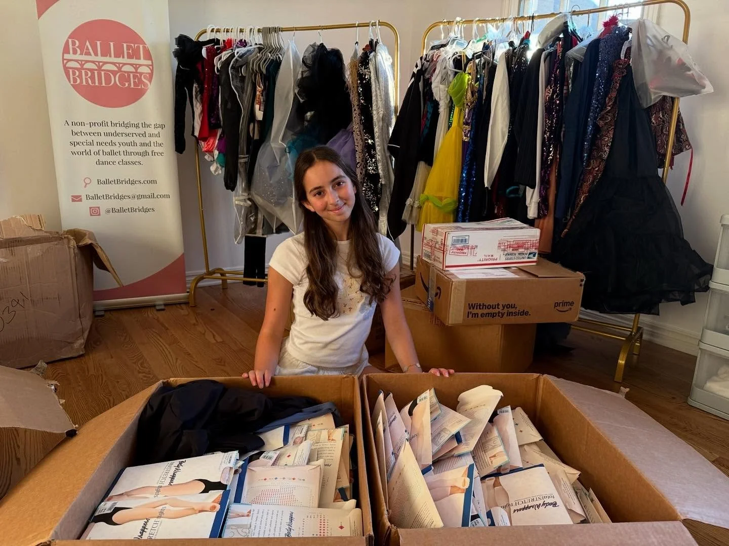 Over 200 pairs of tights and several leotards donated by @joandjax 🩰🙏

We are so grateful for their generosity!! these beautiful pieces will be making their way to dancers in need all across the world through our donation boxes 🌍 Thank you for hel