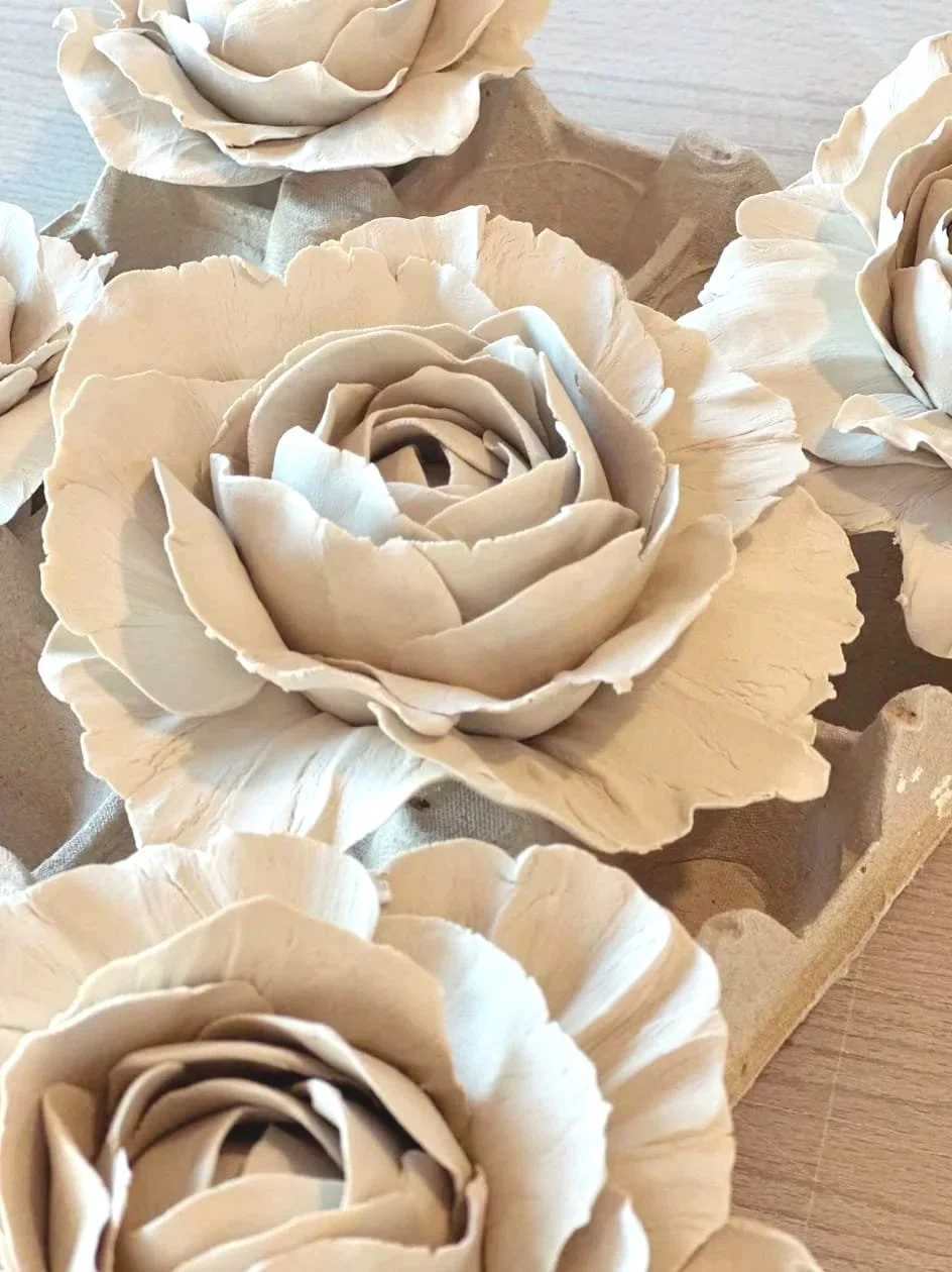 fleurs roses et pivoines céramique en porcelaine