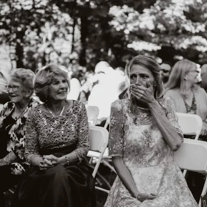 This photo of mom watching her son see his bride for the first time still hits me right in the feels.

#weddingday #firstlook #nhweddingphotographer #weddingmoments