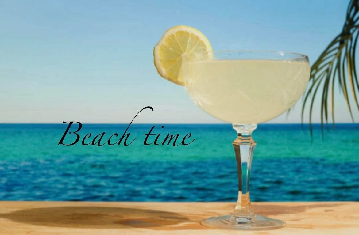 Don&rsquo;t miss out on your winter holiday because you forgot to book your dog in! 🏝️ 🐕 We still have some spots open for January and February.  Call 204-746-2235 or email diamondkennels.123@gmail.com
#holiday #winterholiday #winterholidays❄️ #bes