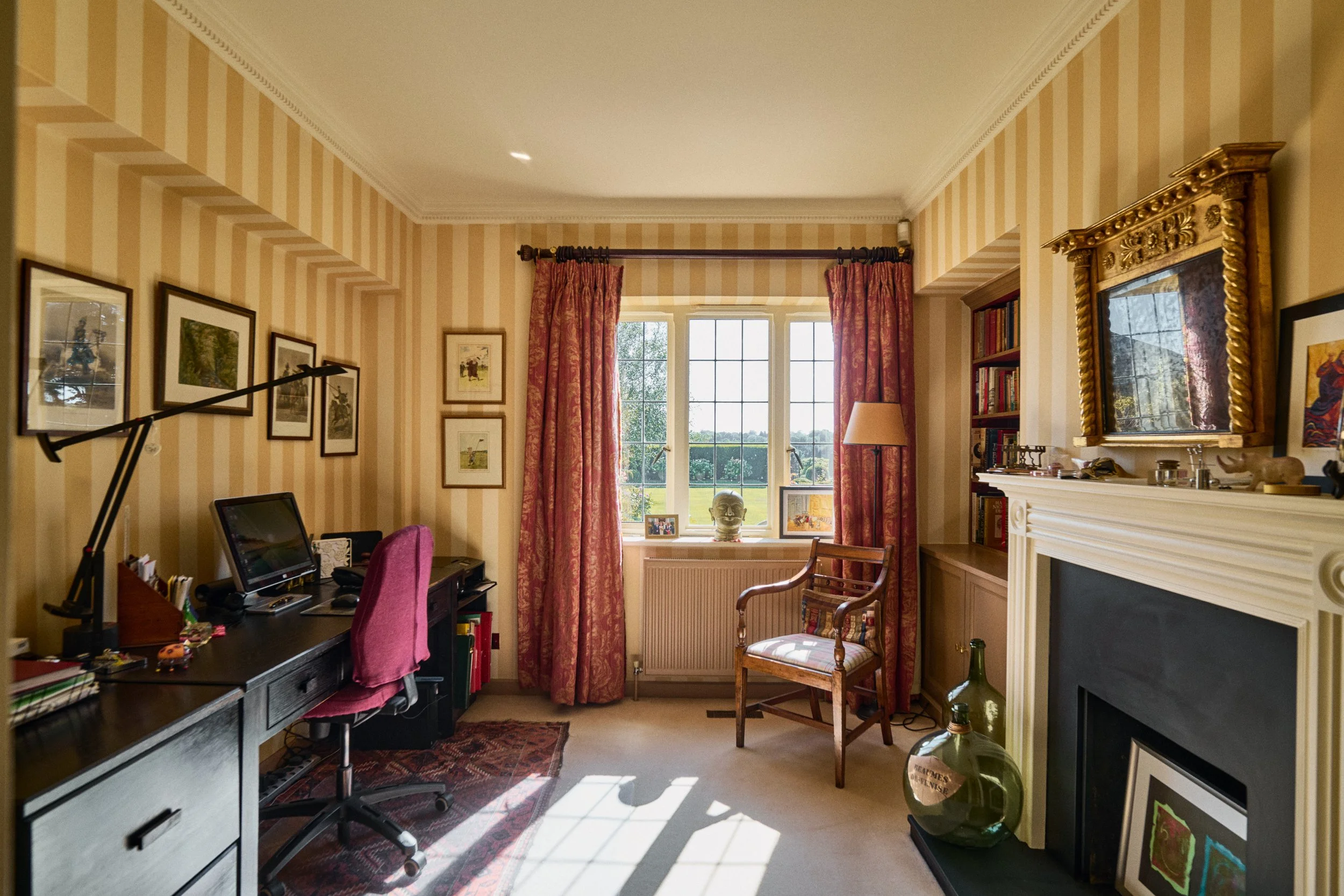 LATCHMORE_OFFICE_001.jpg