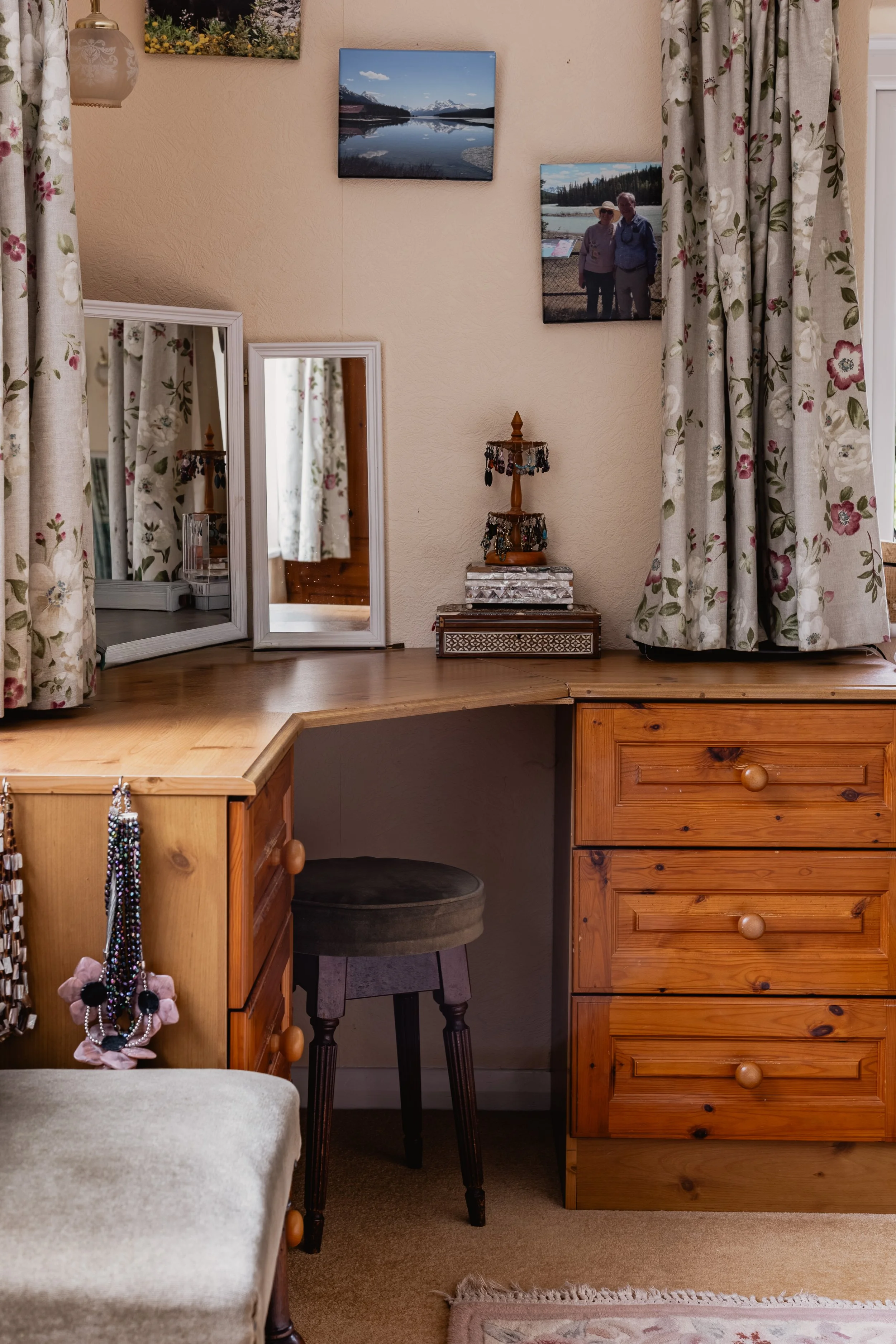 BirchesLane,Gomshall-68.jpg
