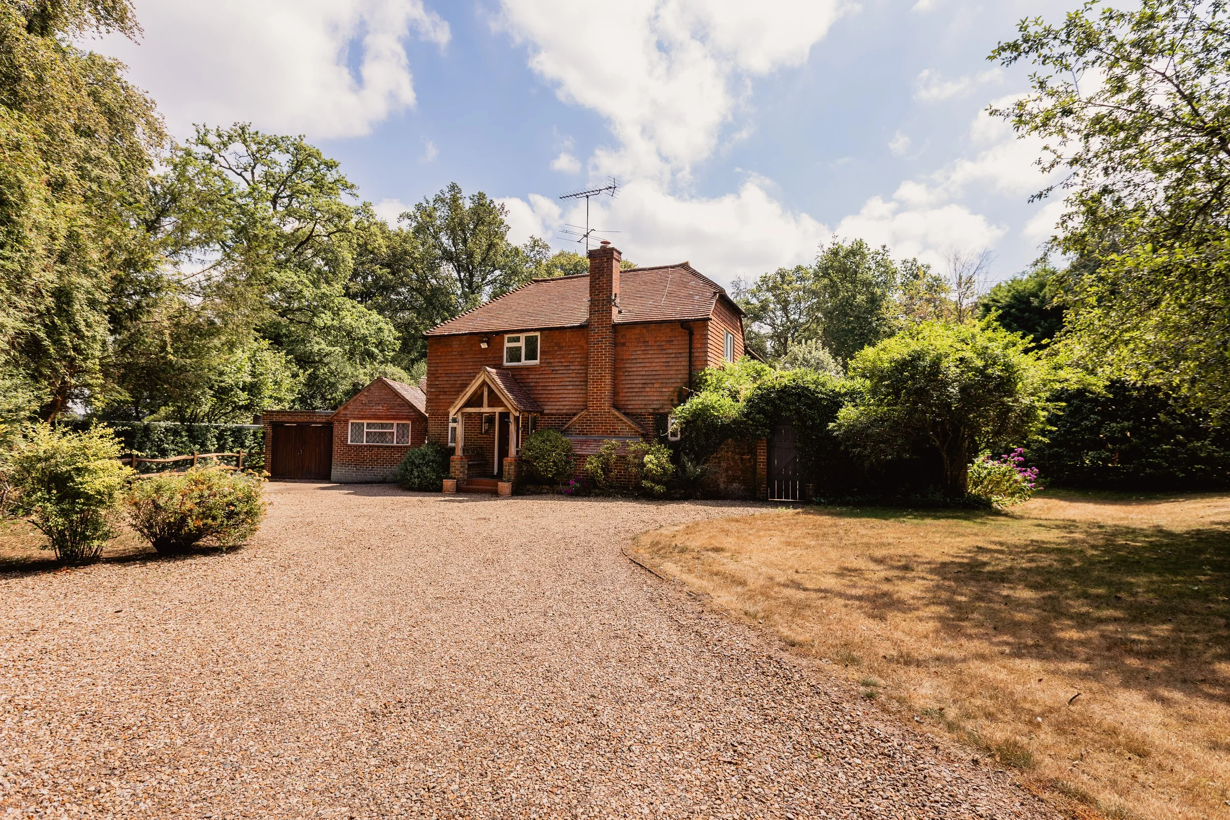 BirchesLane,Gomshall-98.jpg