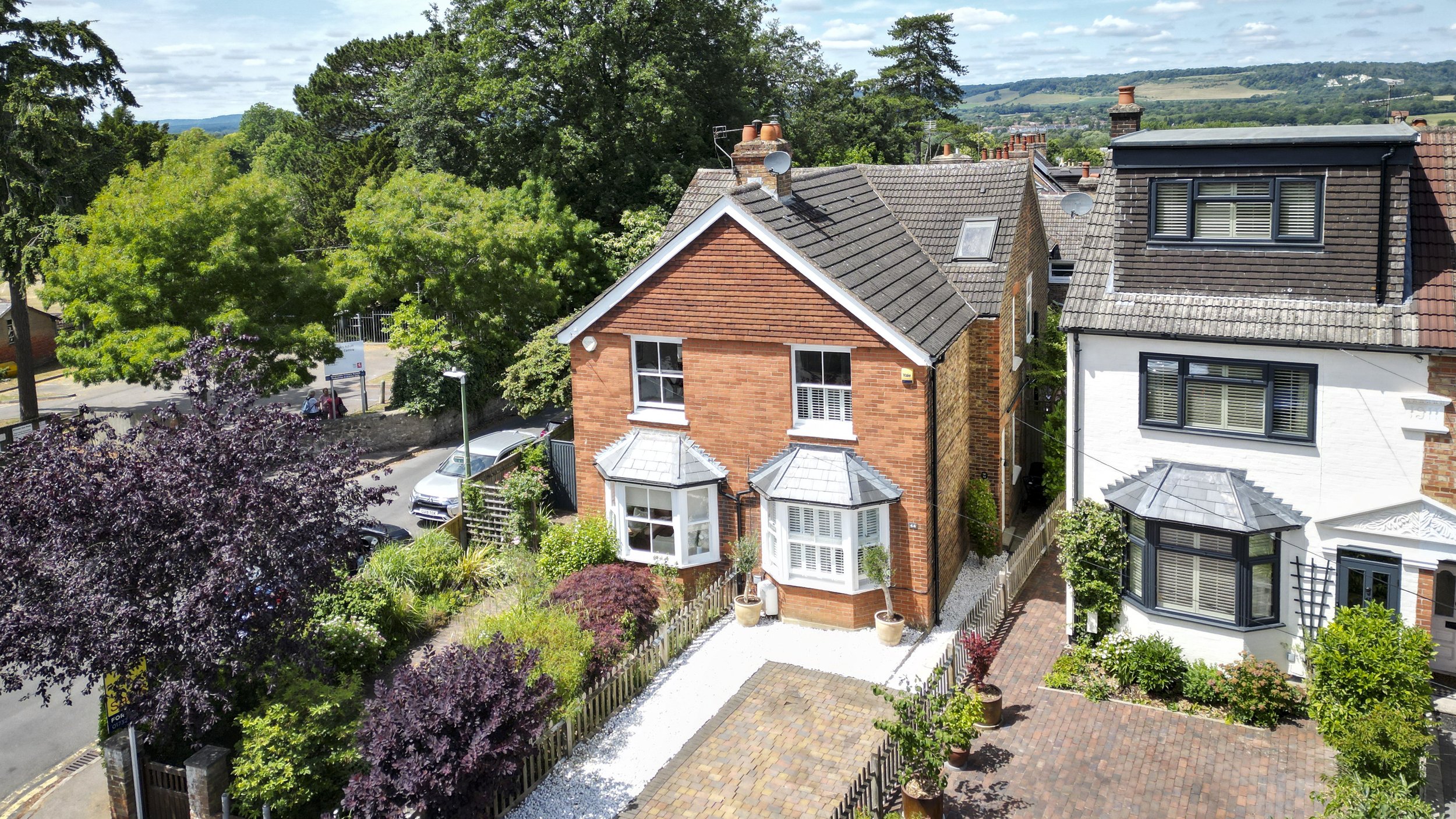 Sevenoaks | £850k (Under Offer)