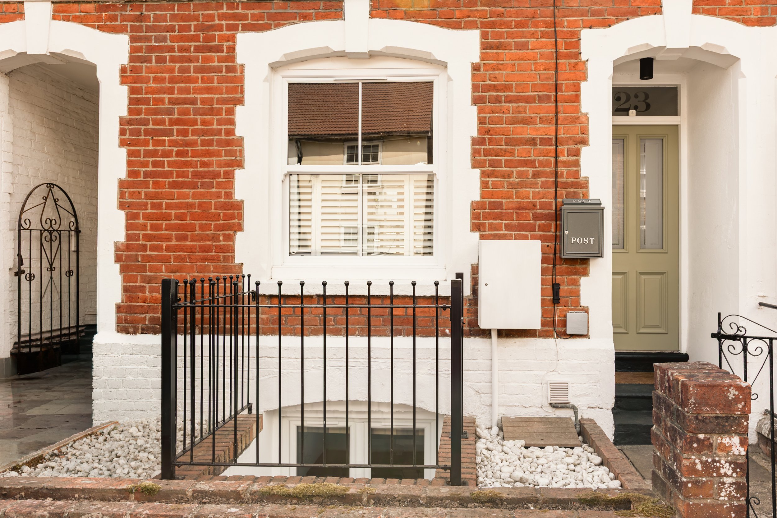 Guildford | £700k