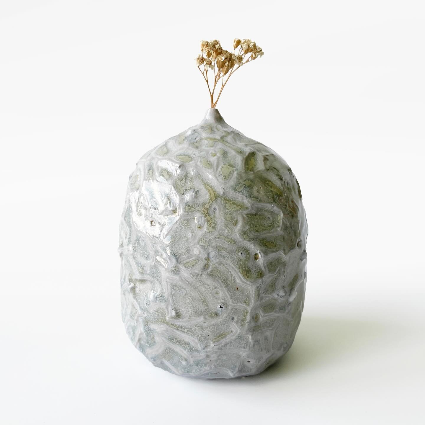 This beauty is fresh from the soda kiln for #weedpotwednesday

Some exciting things are happening this month:

Small Favors opens tomorrow @theclaystudiophl Over 500 small works of art will be on view, including 3 of my pieces. The show runs until Ju
