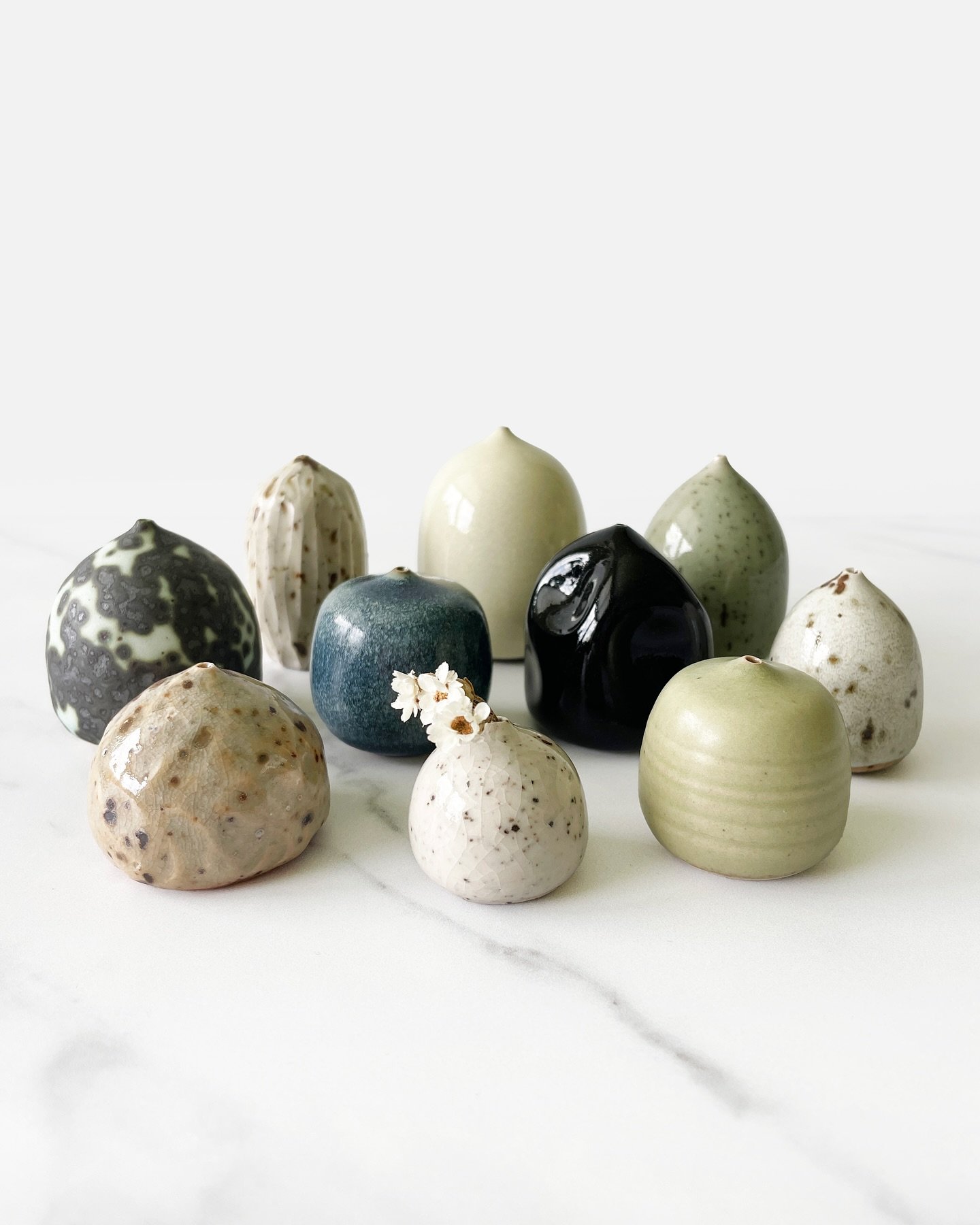 Just dropped all these beauties off @takeheartshop 🤍 

If you&rsquo;re in Austin and have been wanting a mini, look for these on the shelf at Take Heart soon.