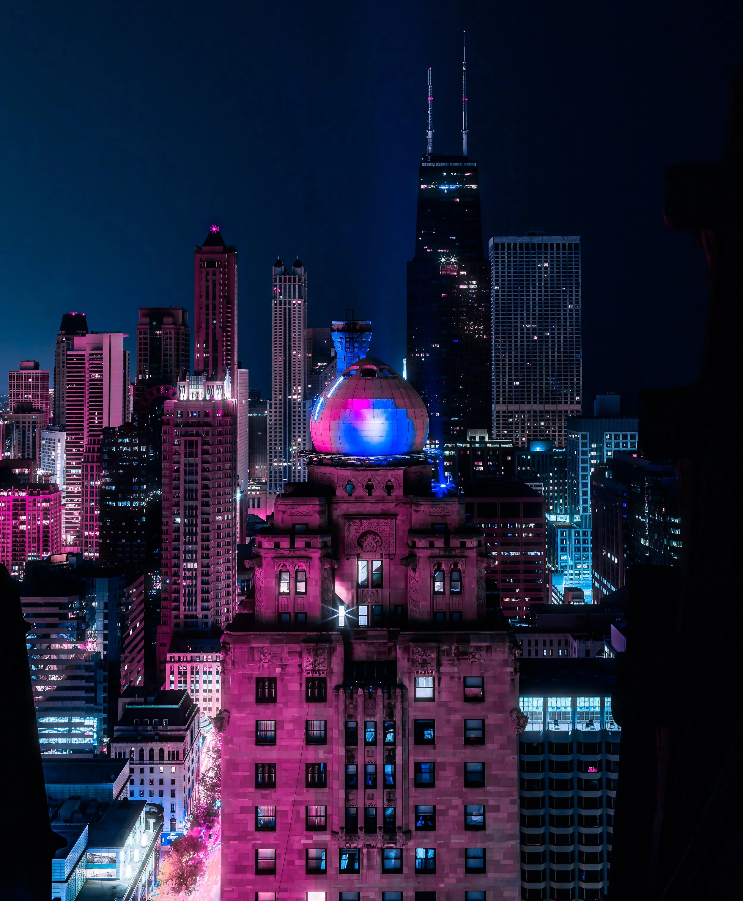 Neon Chicago again (1 of 1).jpg