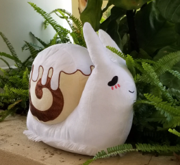 Cinnasnail Plushie