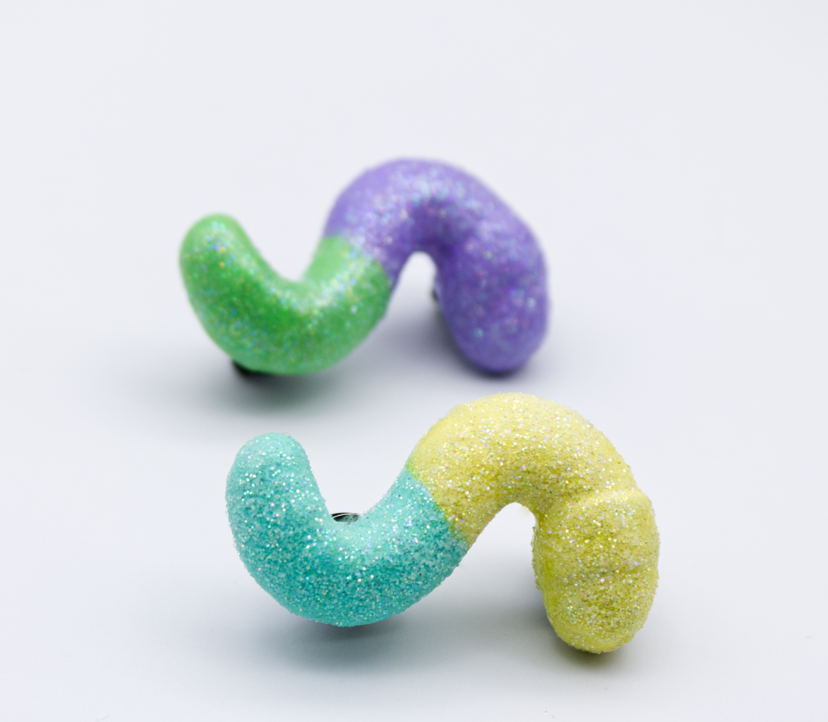 gummy worm pins.png