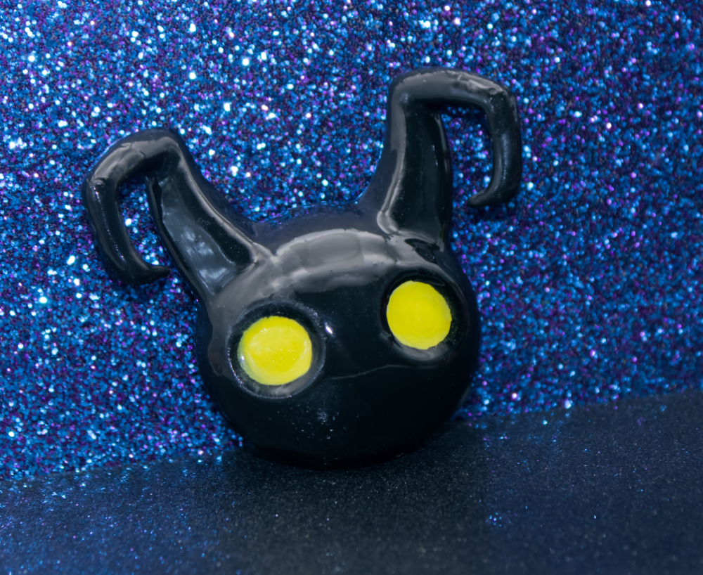 Shadow Heartless Hair Clip