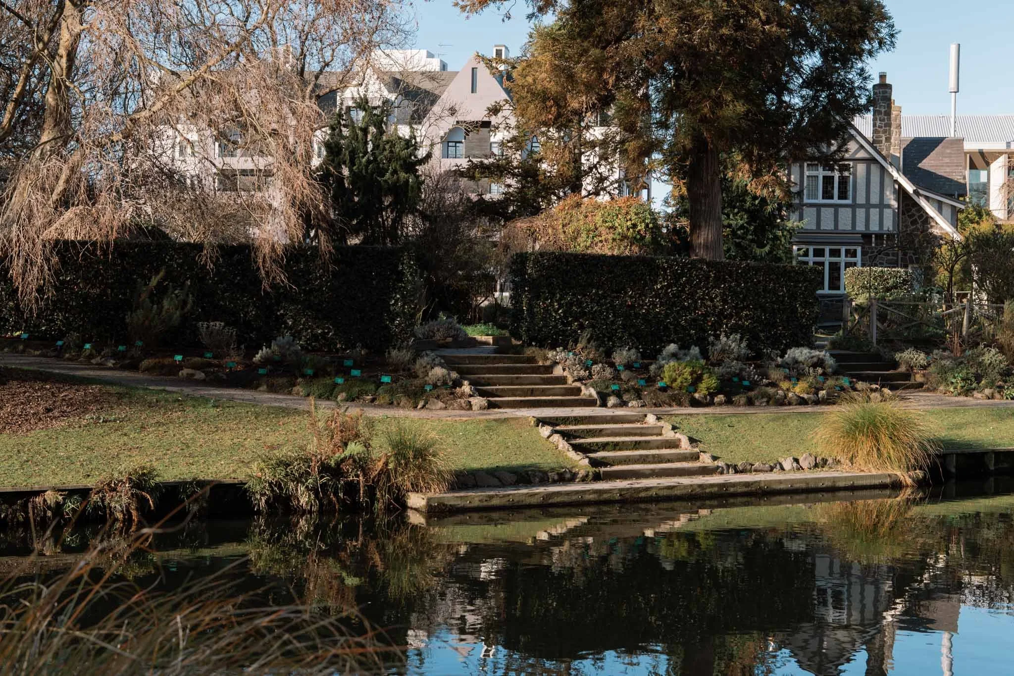Hotel Give (the building in the centre) is right next to Hagley park
