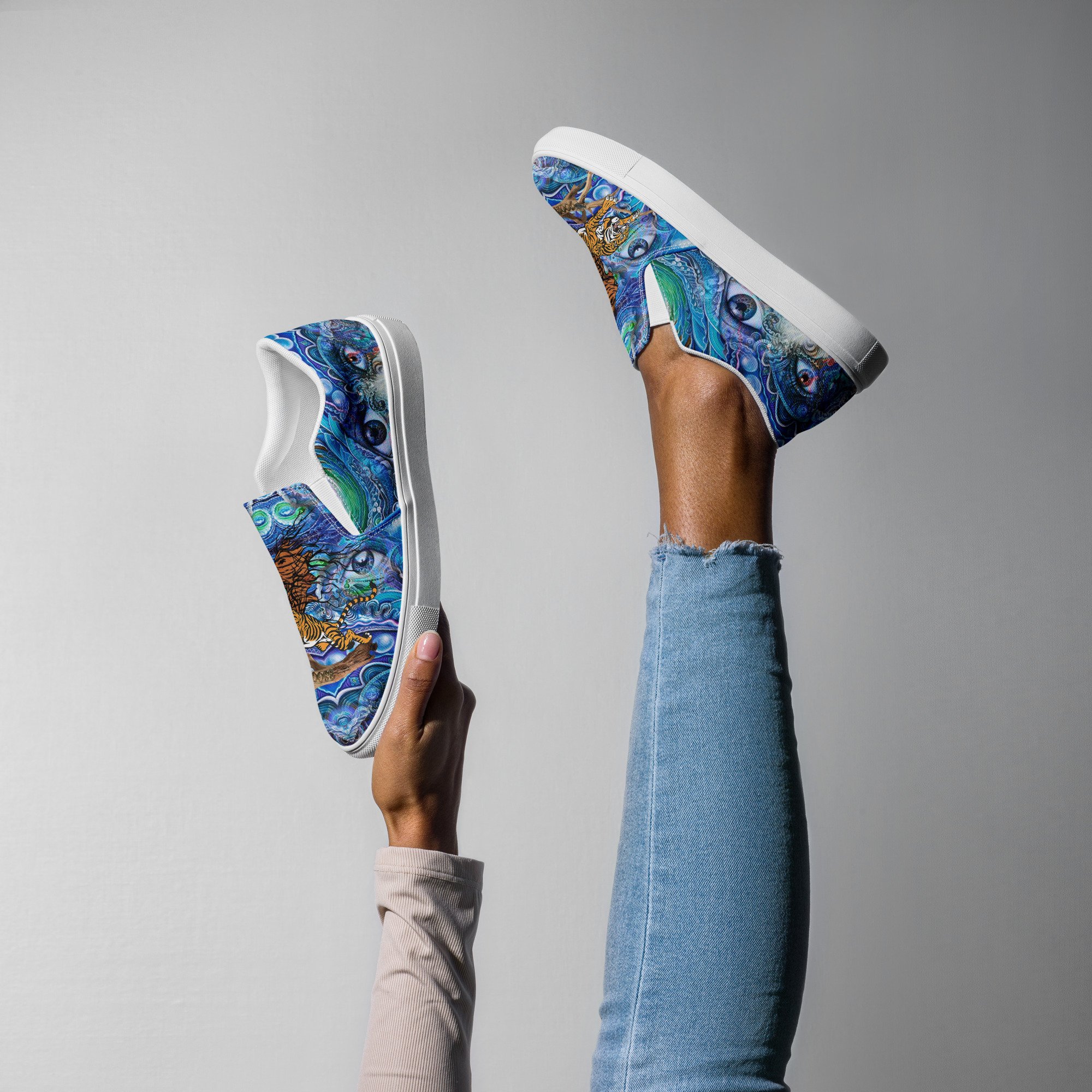 womens-slip-on-canvas-shoes-white-right-646b765cef67d.jpg