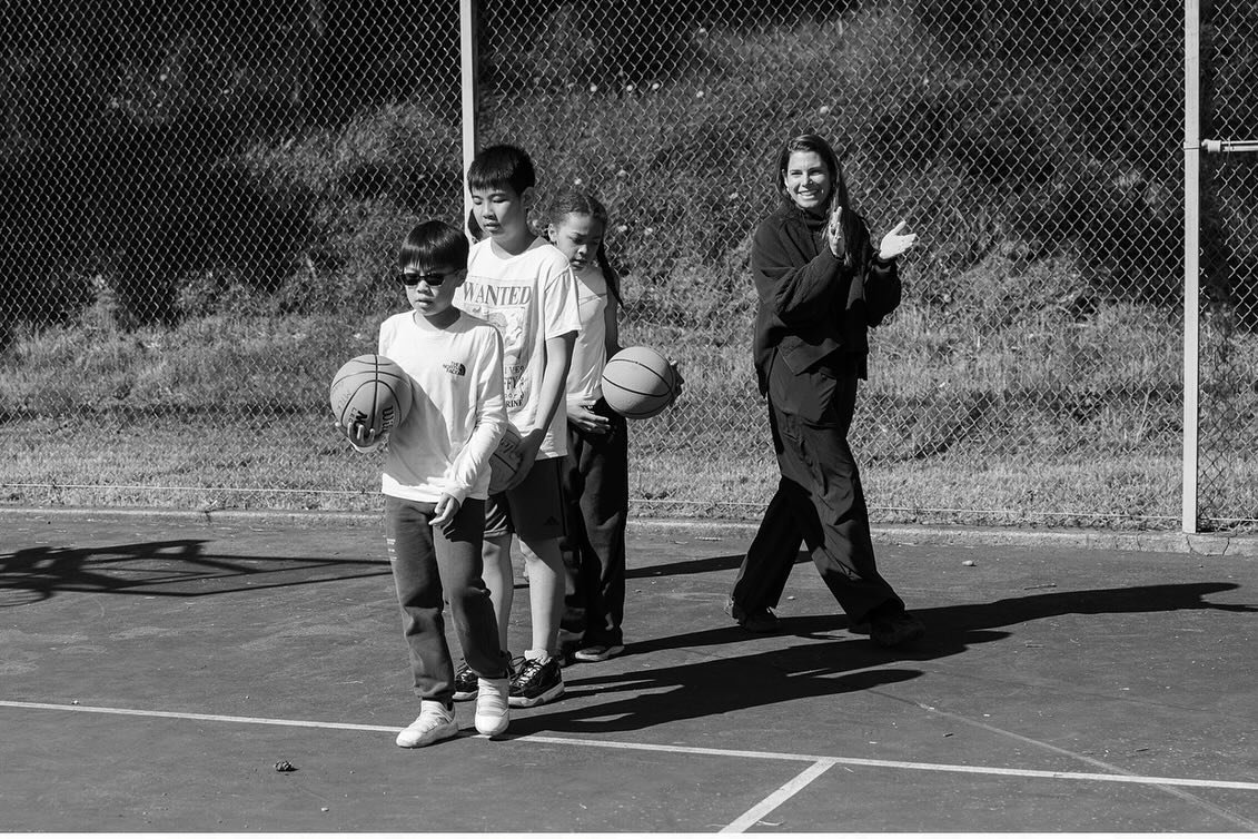 Come join us for basketball and leadership camp this summer at Van Asselt Community Center! Photos @chelseamacorphotography