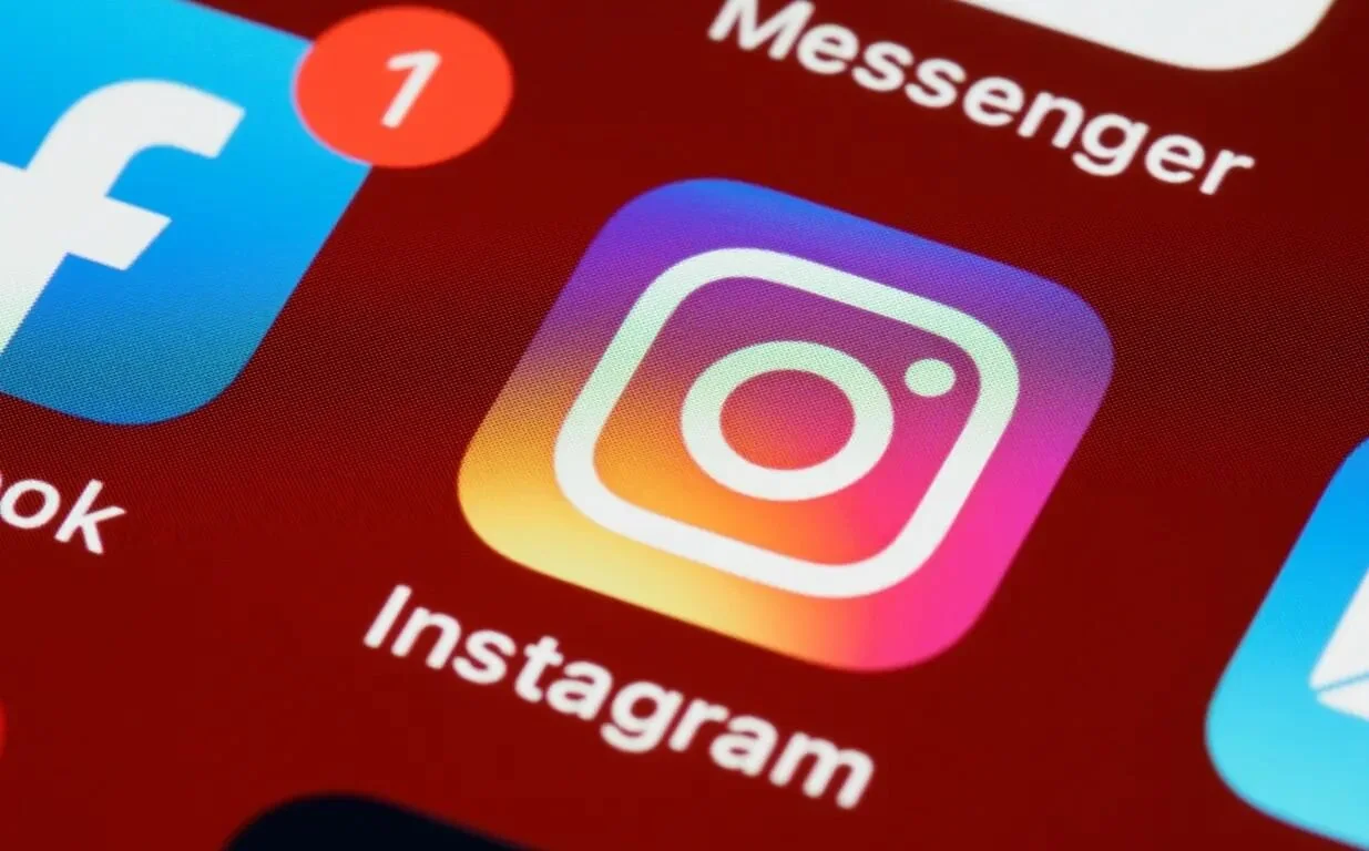 Social media has become one of the most popular online tools in the world. Having a social media account can be important depending on the nature of your business. Go check out my helpful tips on managing your social media account#socialmedia #social