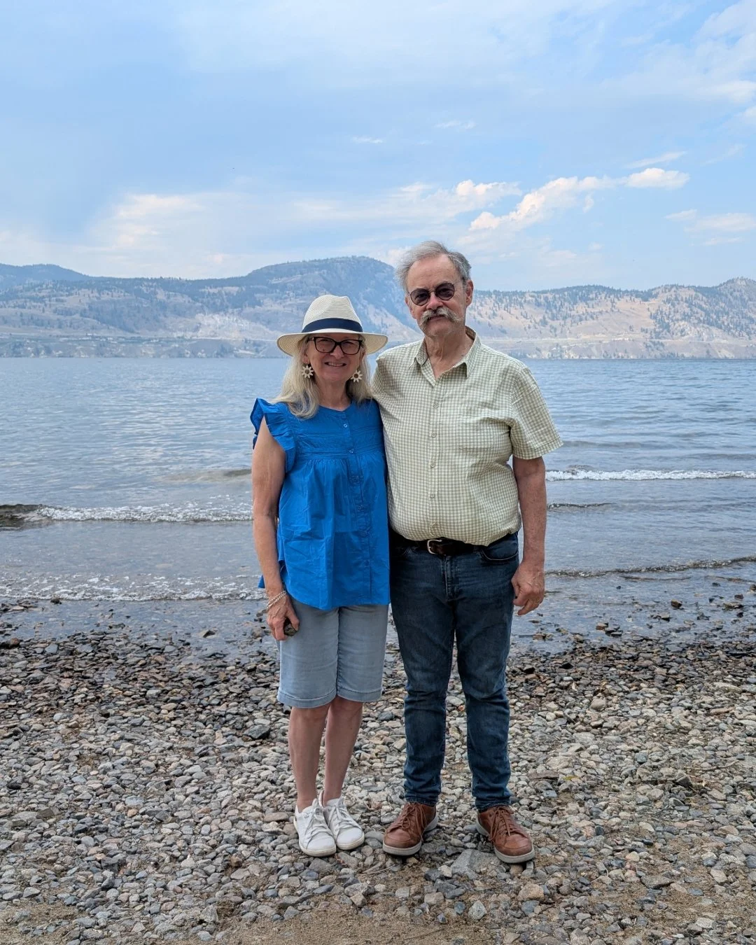 When the parents visit we go to the Okanagan and:
- Drink Wine
- Drink Coffee
- Ride Bikes
- Watch Sunsets and Moonrises

Pretty fun that we got to spend a long weekend together staying in Naramata and exploring the Okanagan. Not featured  here is al