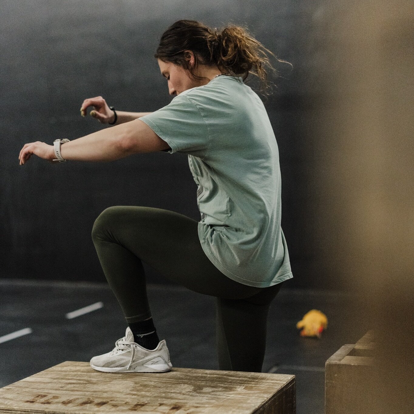 Mock weekend day 2 underway

Workout 1 this am 

AMRAP 18 
50 Wall Balls to 10/9&rsquo; 20/14#
15 Deadlifts 315/223
50 crossovers 
15 Ring Muscle Ups

📸: @tabathaskeltonphoto