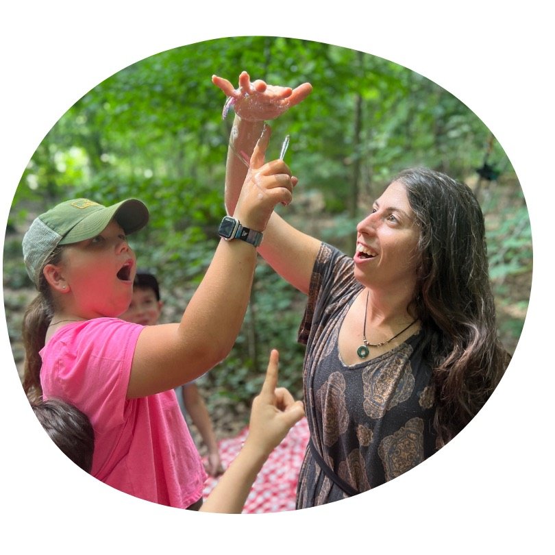 Wonder Leader and Wonder kid making bubbles