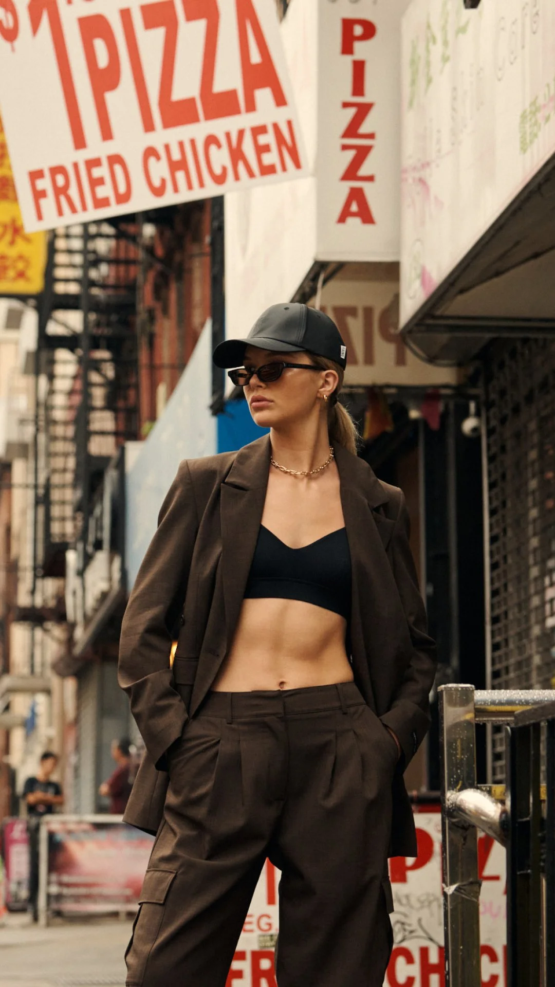 SEPT WK5_PAID_POWERMOVES_CAROUSEL_1.jpg