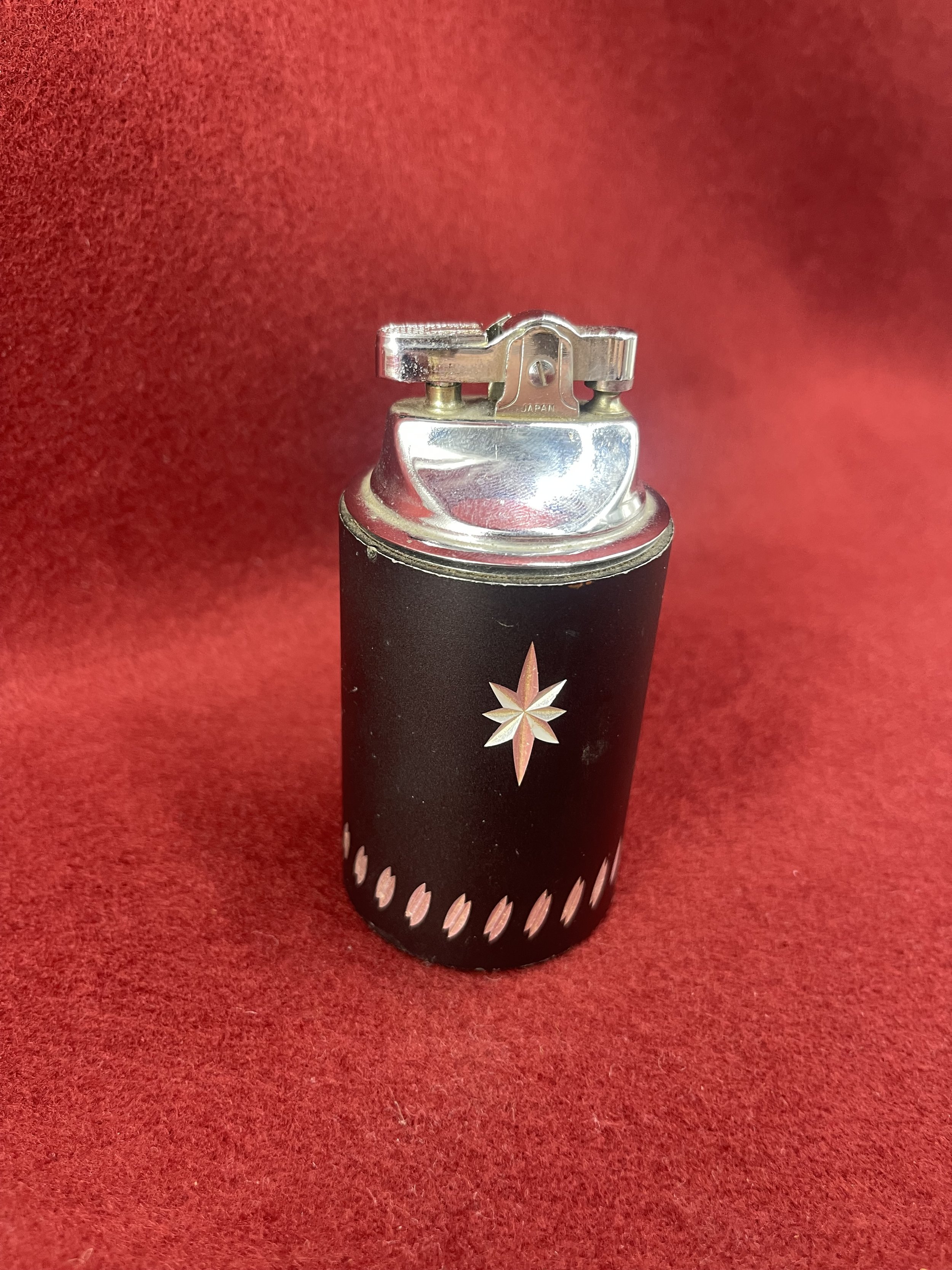 1950s Chrome Star Table Lighter