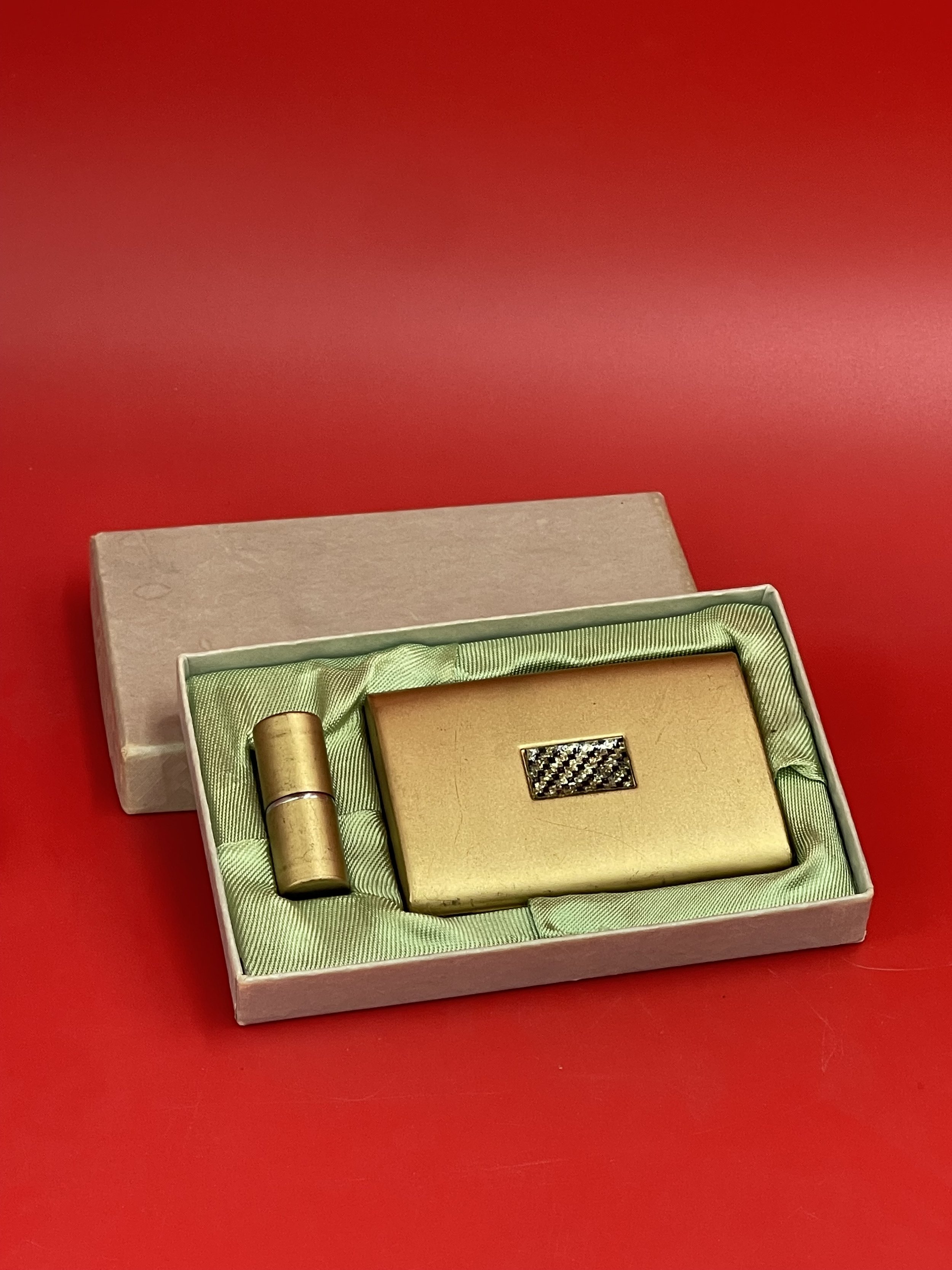 MCM Case & Lighter Set