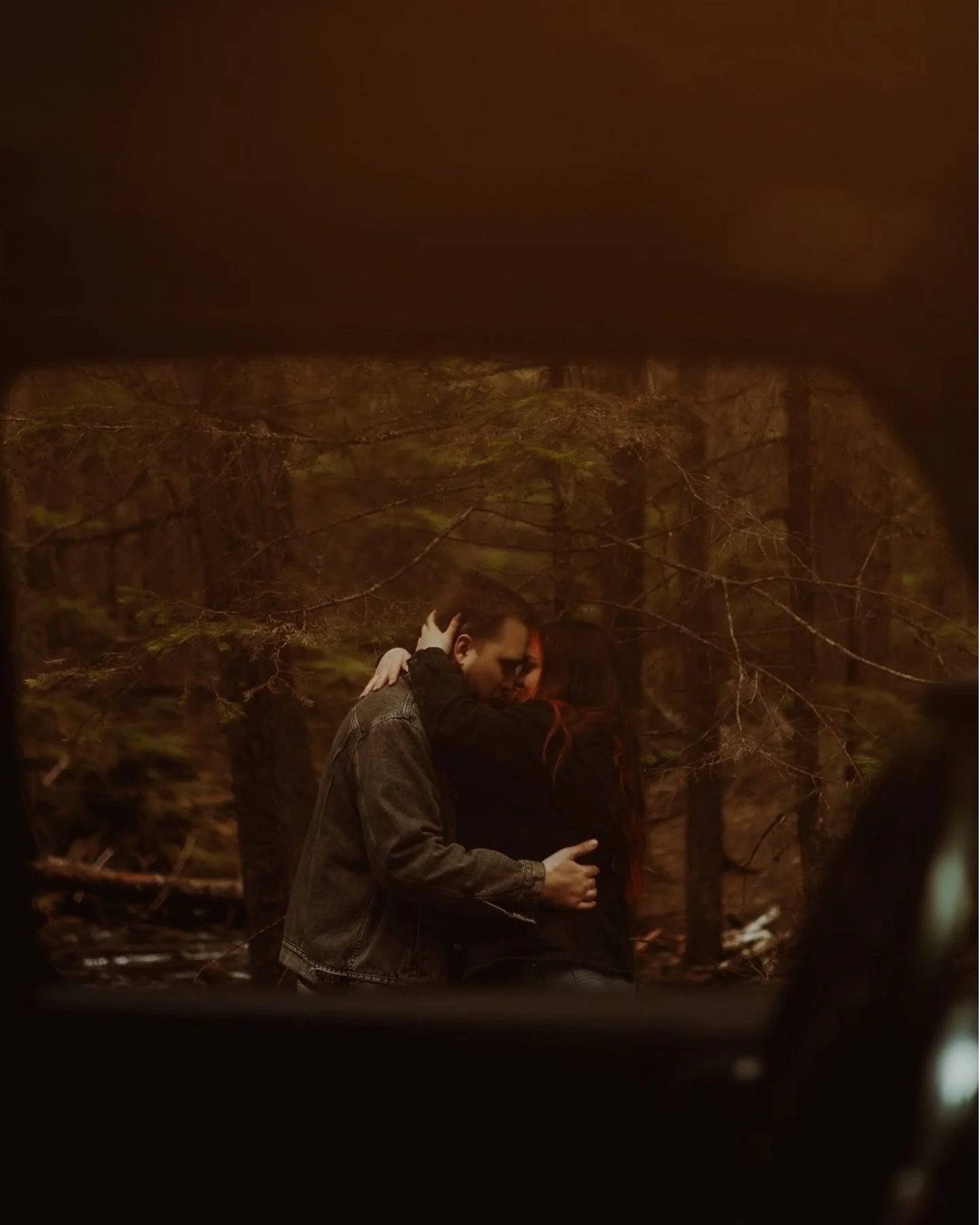 Can&rsquo;t even explain the time I had trying to pick a handful of photos from this session to share. 🥵🥲 Two humans this beautiful and this in love should be off limits for photographers 🤣😭

#spokanephotographer #montanaphotographer #montanacoup