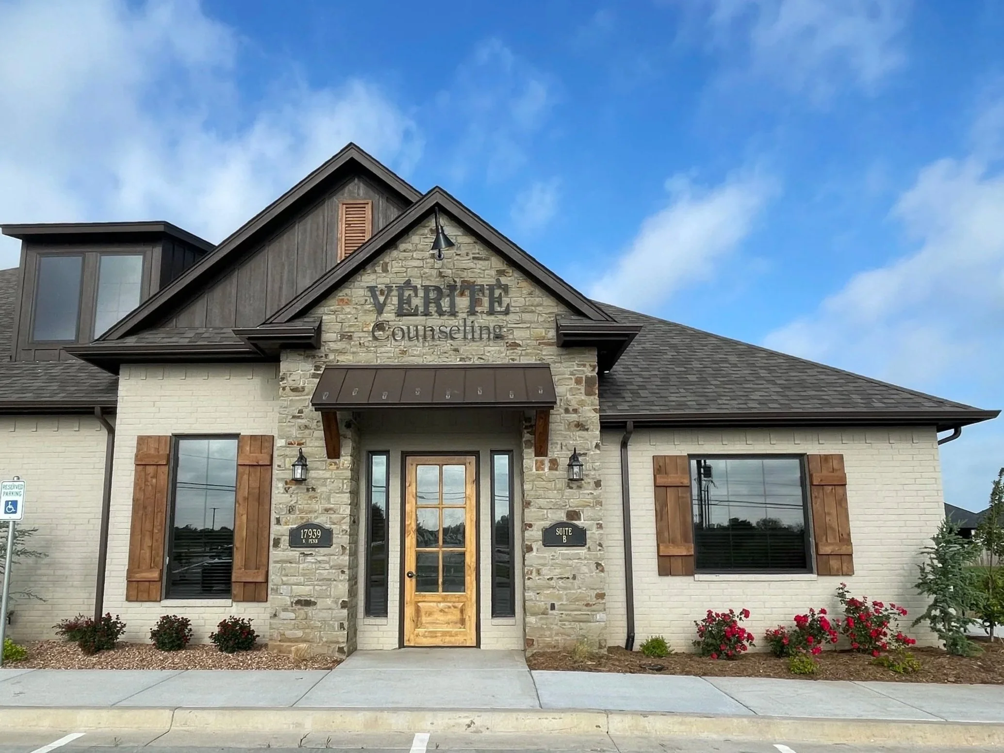 17939 N Pennsylvania Ave