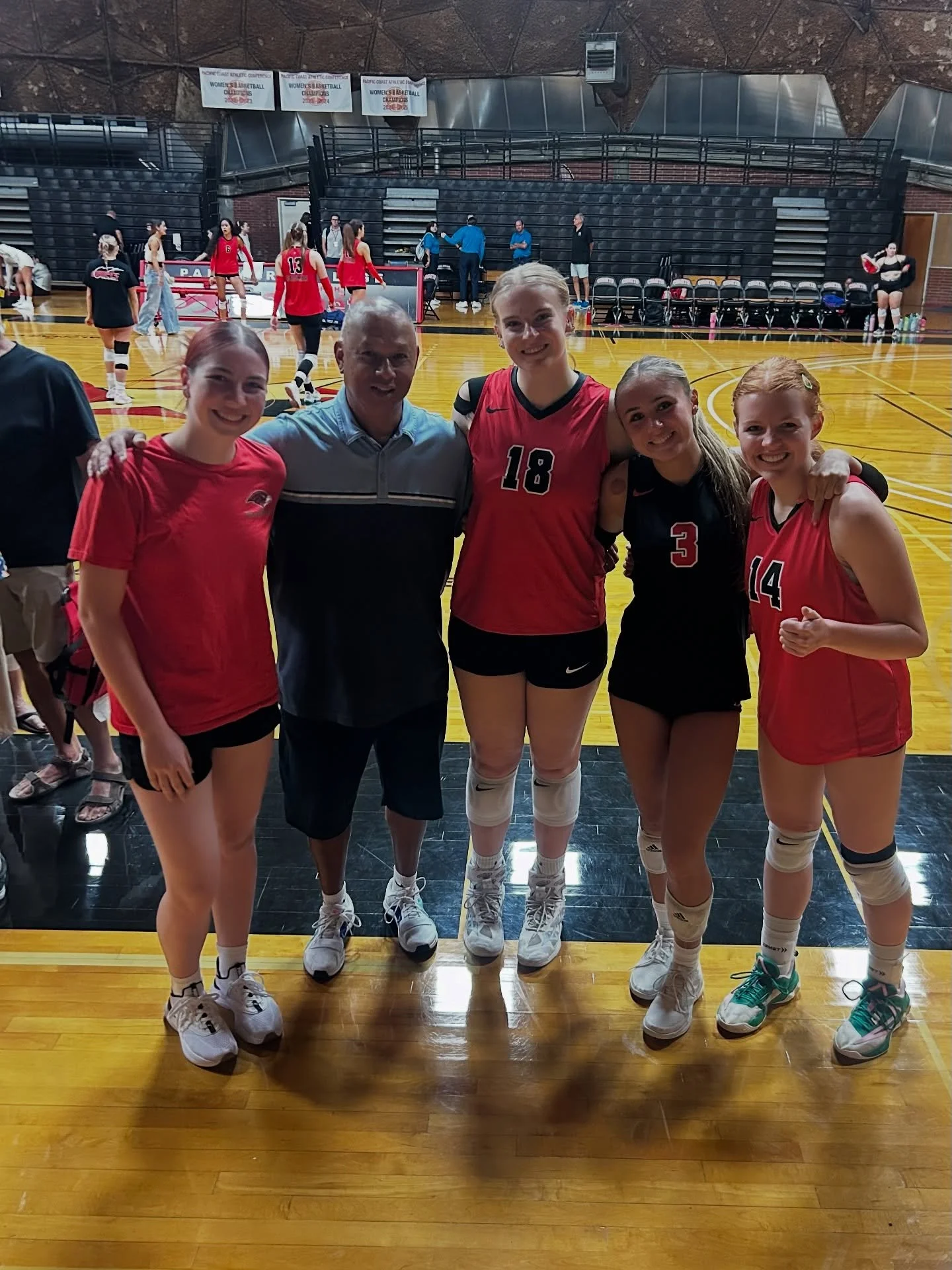 Coach Dennis out supporting 951 alumni at Palomar College! 🙌

#951elitevolleyball