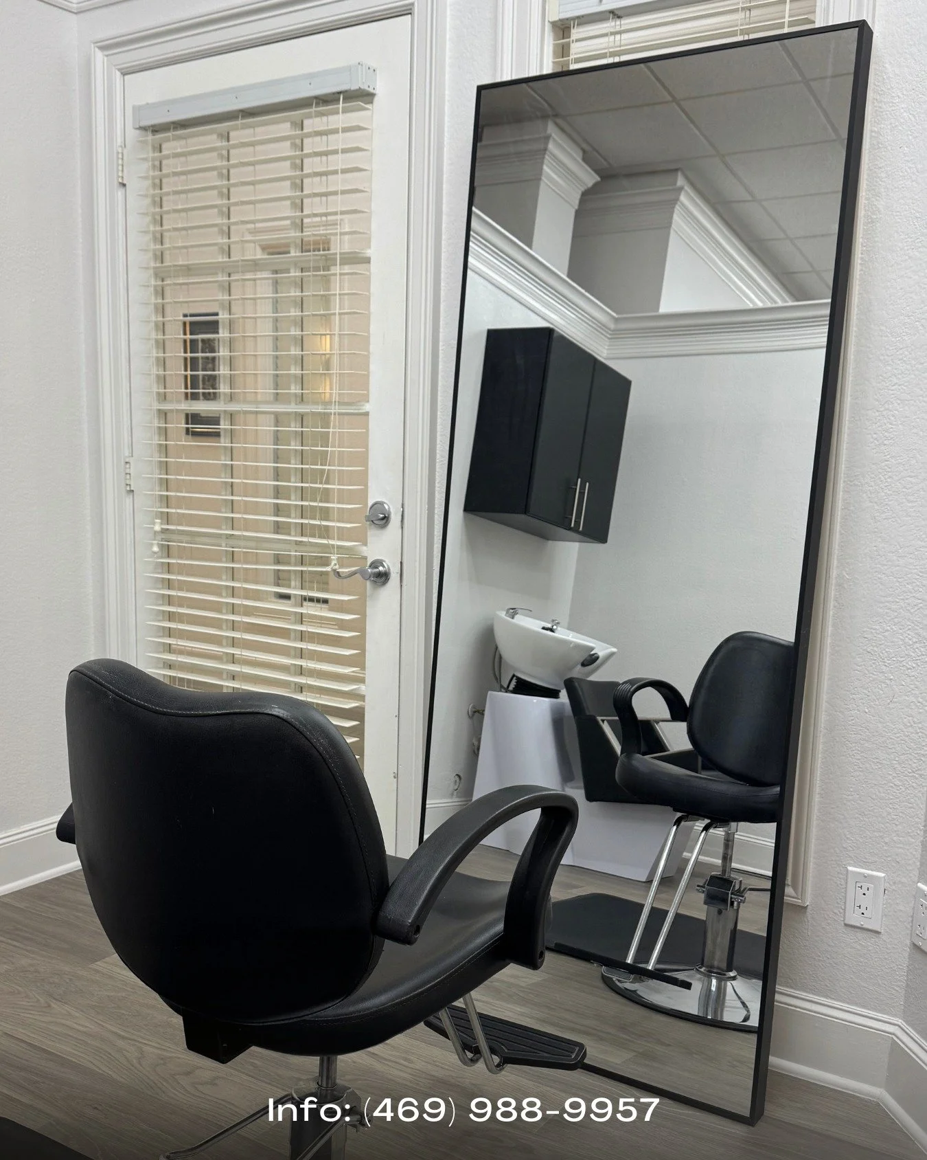 You bring the talent, we&rsquo;ve got the rest.

Here&rsquo;s everything that comes with your rental at Shine Suites:

- In-suite washer &amp; dryer
- Brand new shampoo bowl (or we&rsquo;ll remove it if you don&rsquo;t need it!)
- 24/7 secure access 