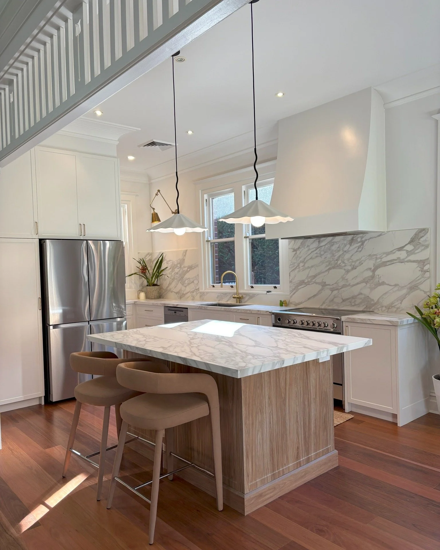 MEDUSA MOSMAN || DESIGN

A stunning renovation of a Mosman kitchen &amp; bathroom, created by our in-house design team...

After an initial site visit, our designer, Elisa, worked with the client remotely to create the final designs, finishes &amp; f