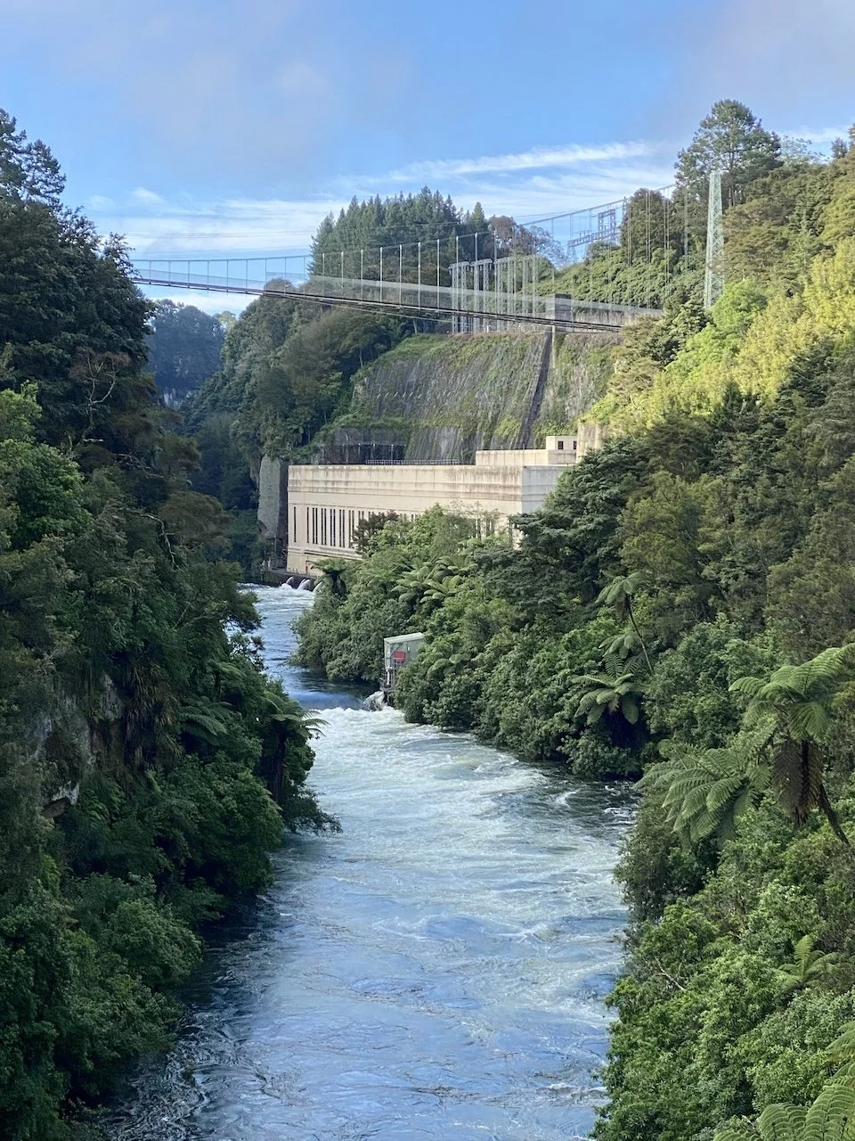 arapuni-swing-bridge-power-station-gorge