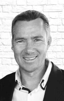   Stephan Eichholz   Short intro Text   Linkedin profile  