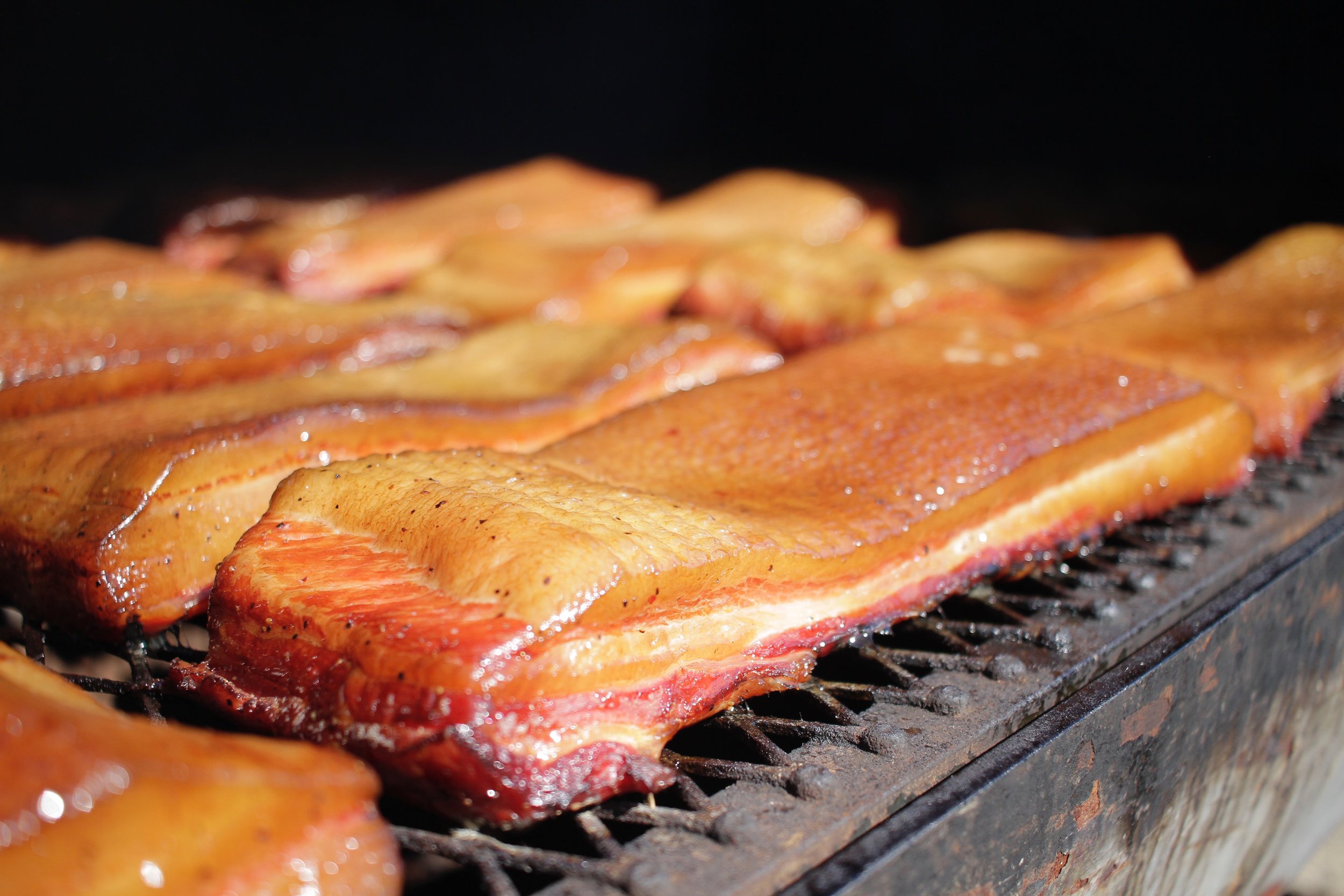 Svalrökt bacon