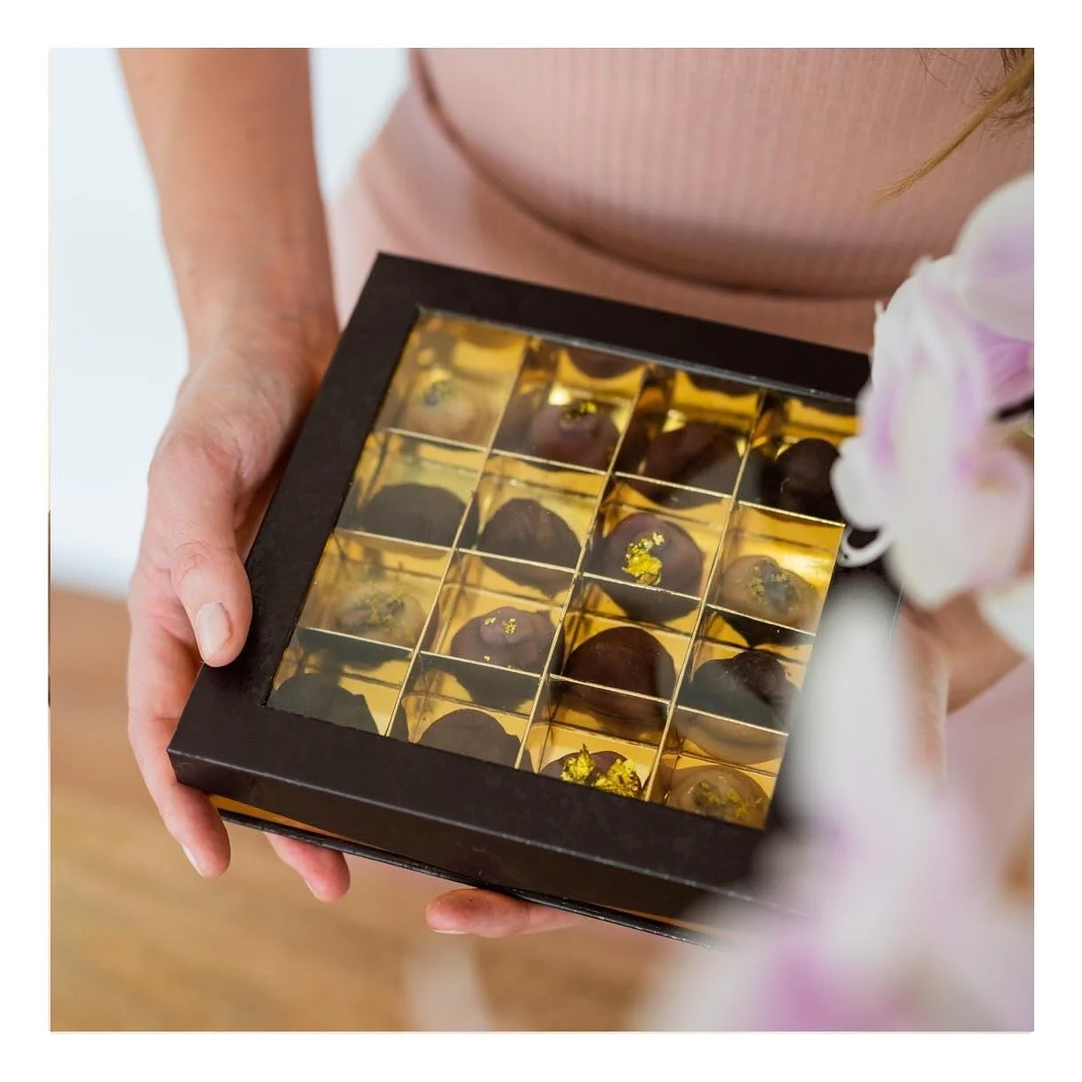 Si tienes tu propio negocio y est&aacute;s buscando regalos corporativos para obsequiar a tus empleados en ocasiones especiales, agradecer a tus clientes m&aacute;s leales o sorprender en eventos promocionales, &iexcl;tenemos la soluci&oacute;n perfe