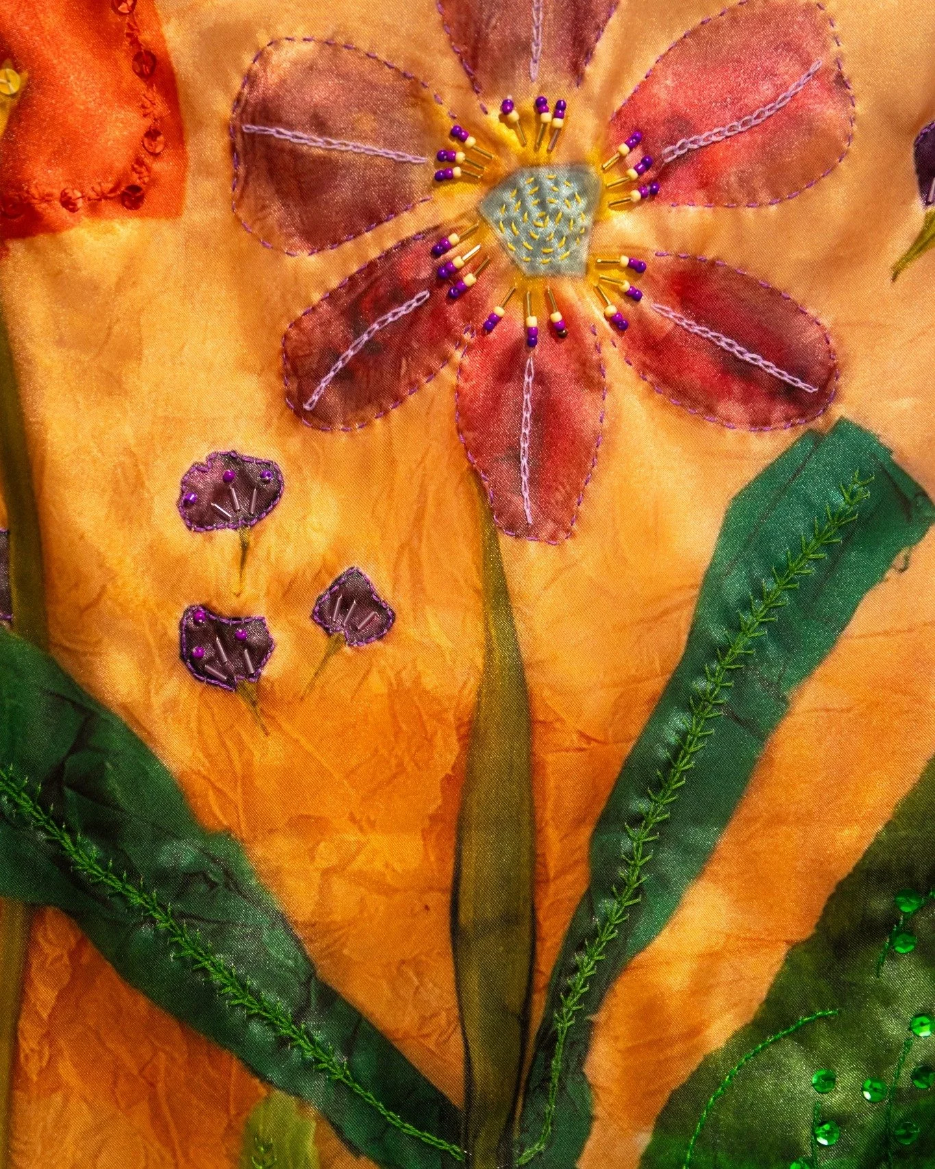 The seasons are changing, but Spring still remains here at Creative Health Camden - all thanks to our ongoing exhibition 'Threads of Home' 
Here are a few stand-alone shots of the exhibited works, although we recommend visiting the exhibition in-per