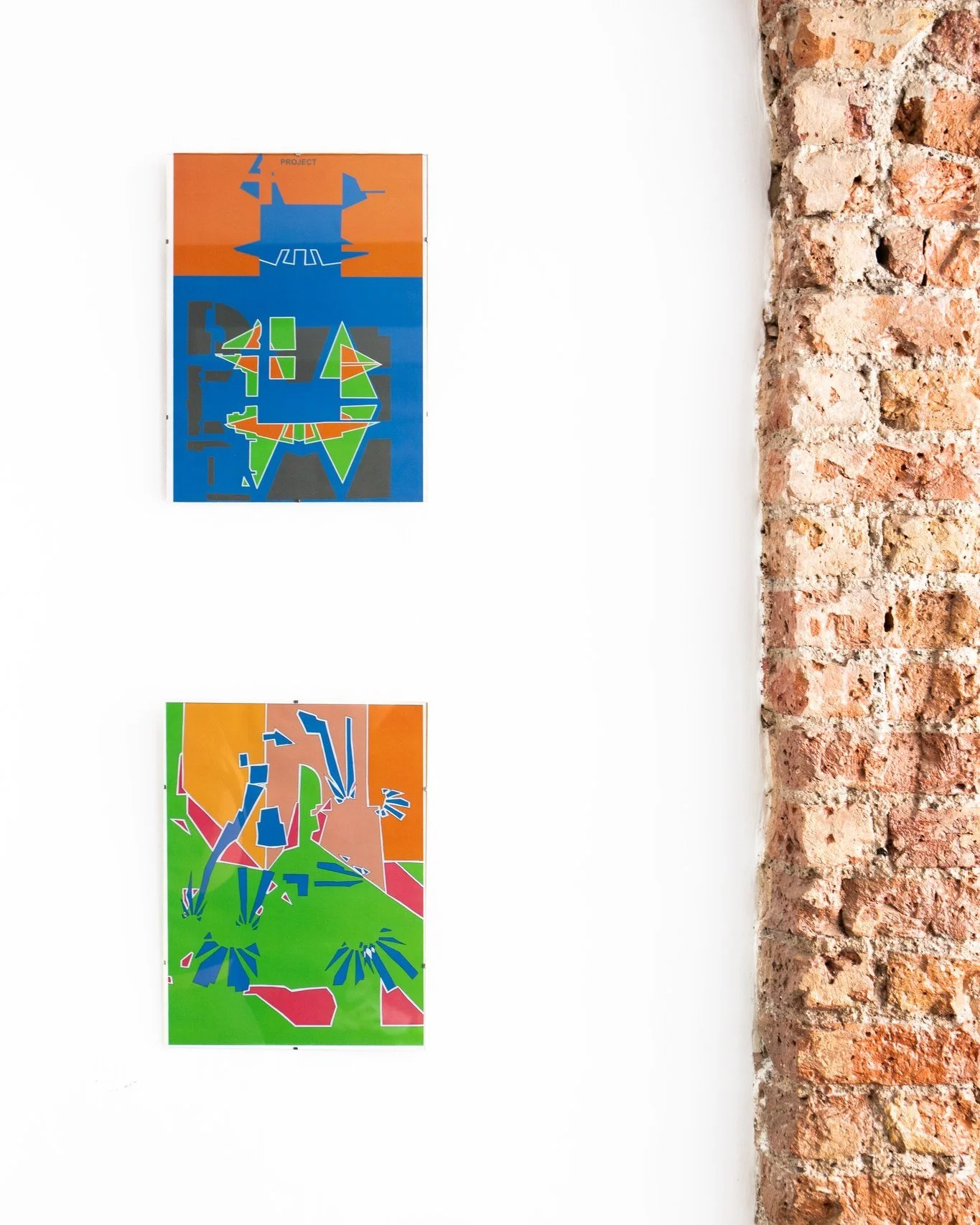 The cold weather doesn't stop art apprecation here at Creative Health Camden - our ongoing exhibition 'Art for Architecture's Sake' by artist Adeyemo Desalu proves this!

If you are visiting Queens Crescent or have booked an appointment, take the tim