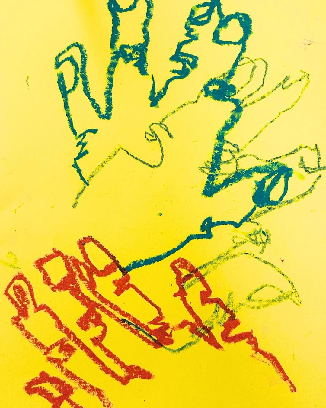 Responding to our recently announced exhibition 'Inherited Bodies' by artist Carli Adby @carliadbyphoto - our Drawn Together artists gathered in our upper gallery to be inspired and explore Carli's work. 

Letting go of control through blindfolded dr