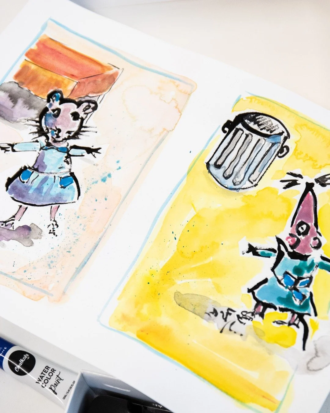 Let's visit the independent studio practices of our Drawn Together artists 🎨 For those who are just discovering the independent studio practice - here's a recap. 

The independent studio practice offers participants who have been in Drawn Together f