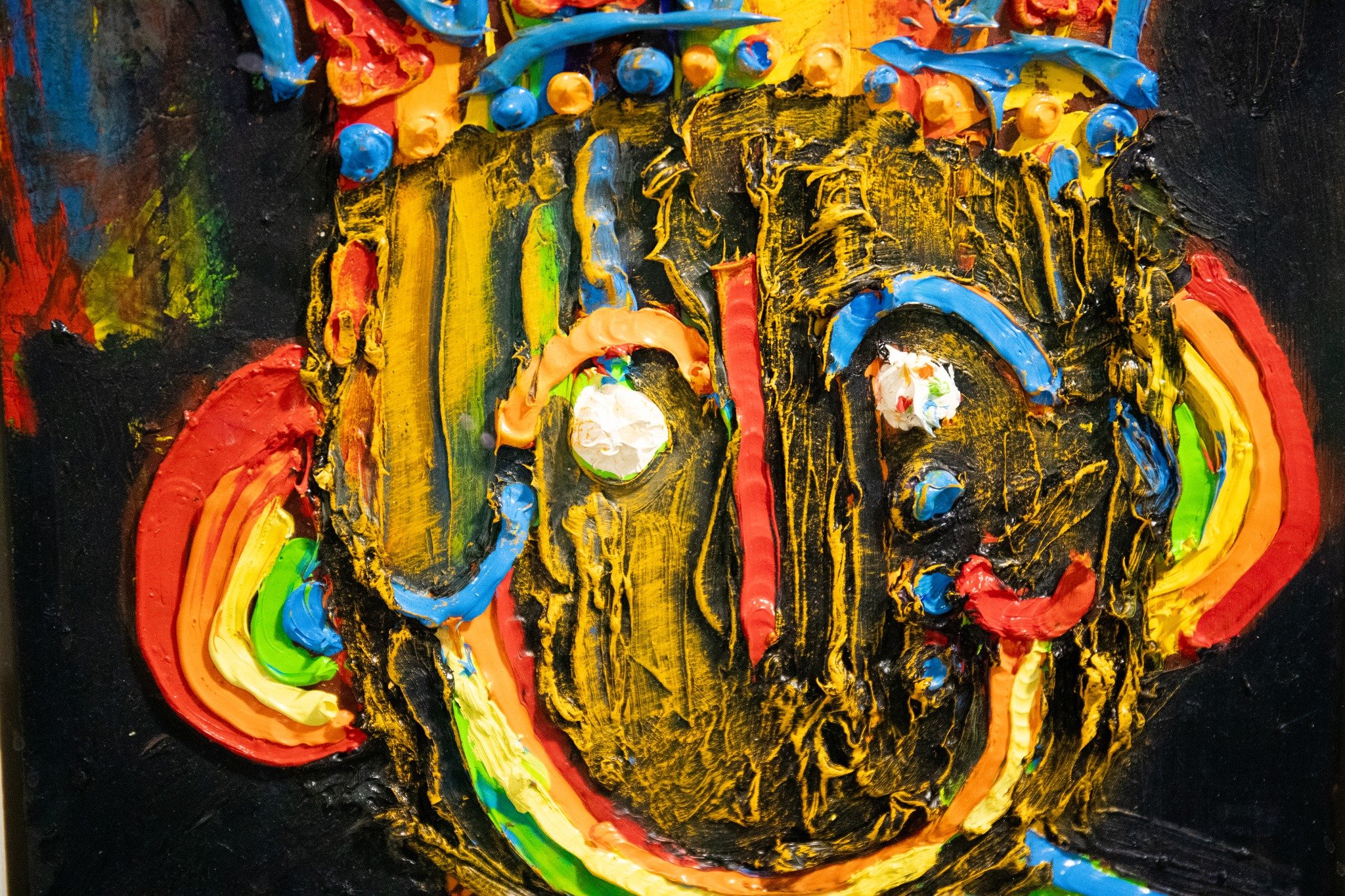 A sneak-peek into our upcoming exhibition 'Noah of the Zoa' by @geezygee.dageeza - with our Private View on 11th June (18:30 - 20:30) 🎭

Mark your calendars and join us in the private view as we explore George's vibrant oil paintings and ceramic rel